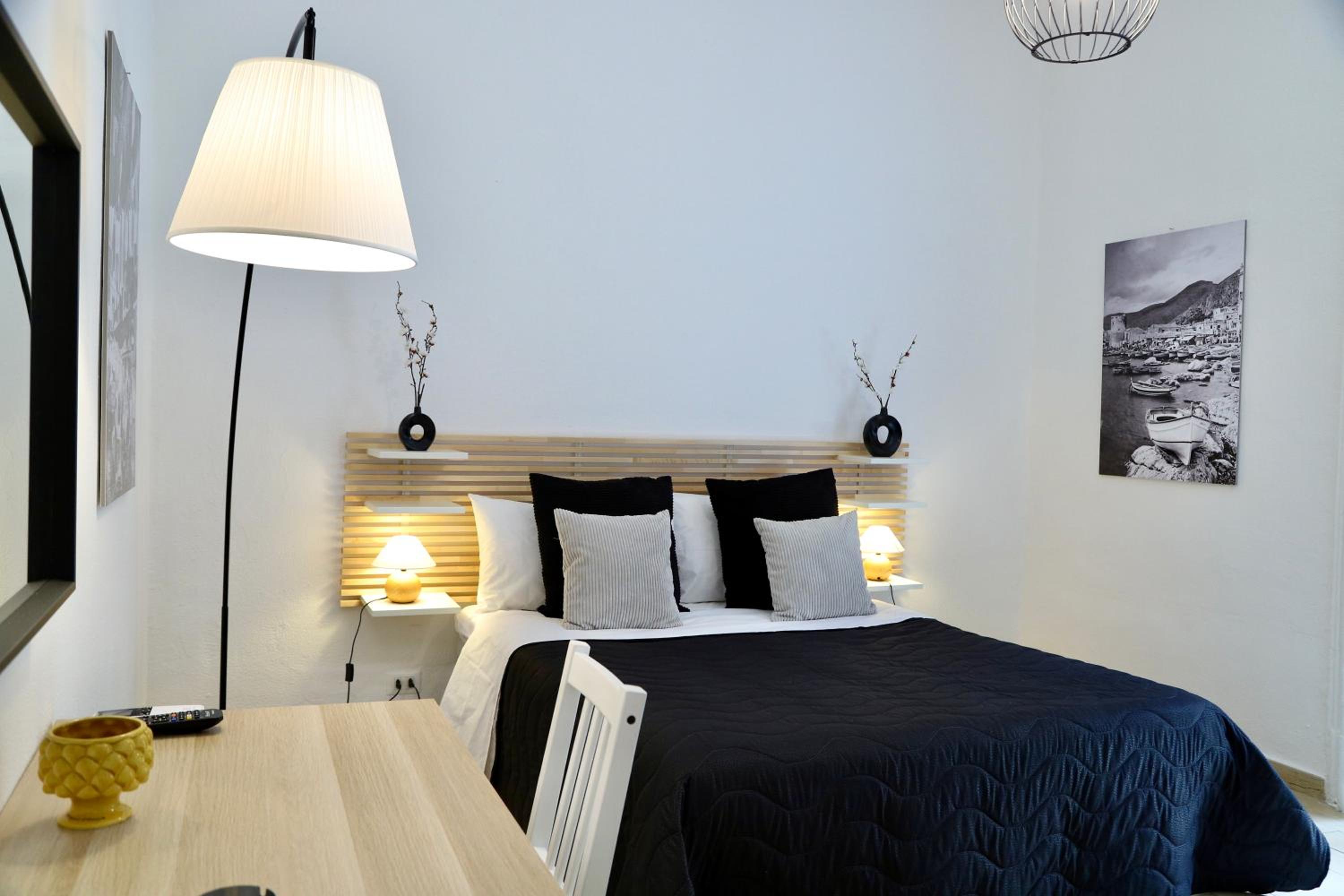 One-Bedroom House