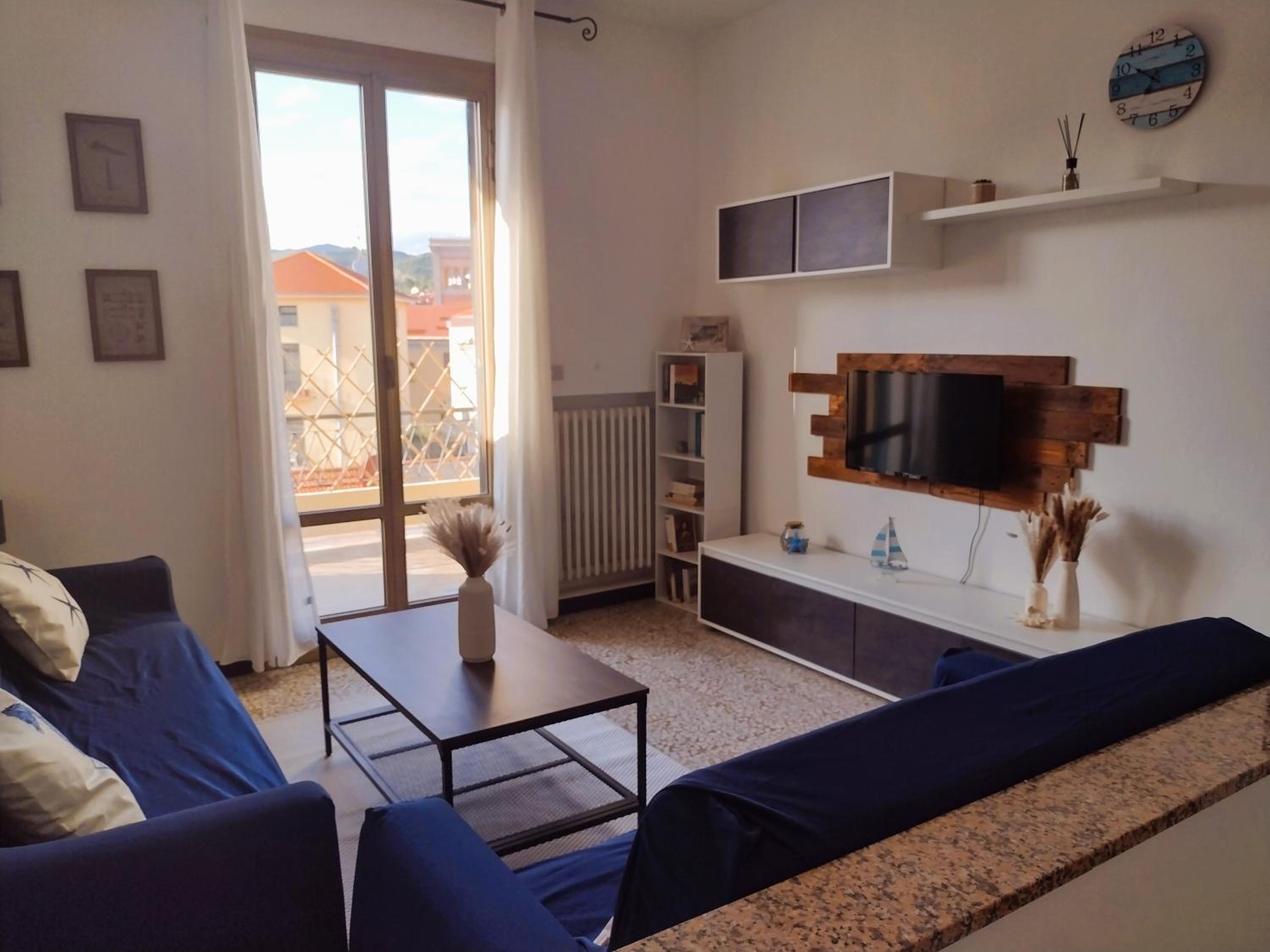 Two-Bedroom Apartment with Terrace and Sea View photo 1