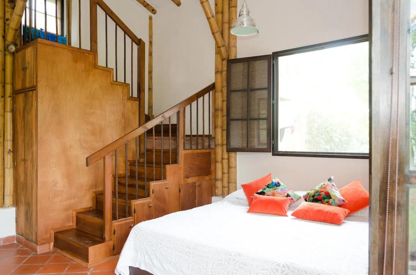 Two-Bedroom House photo 3