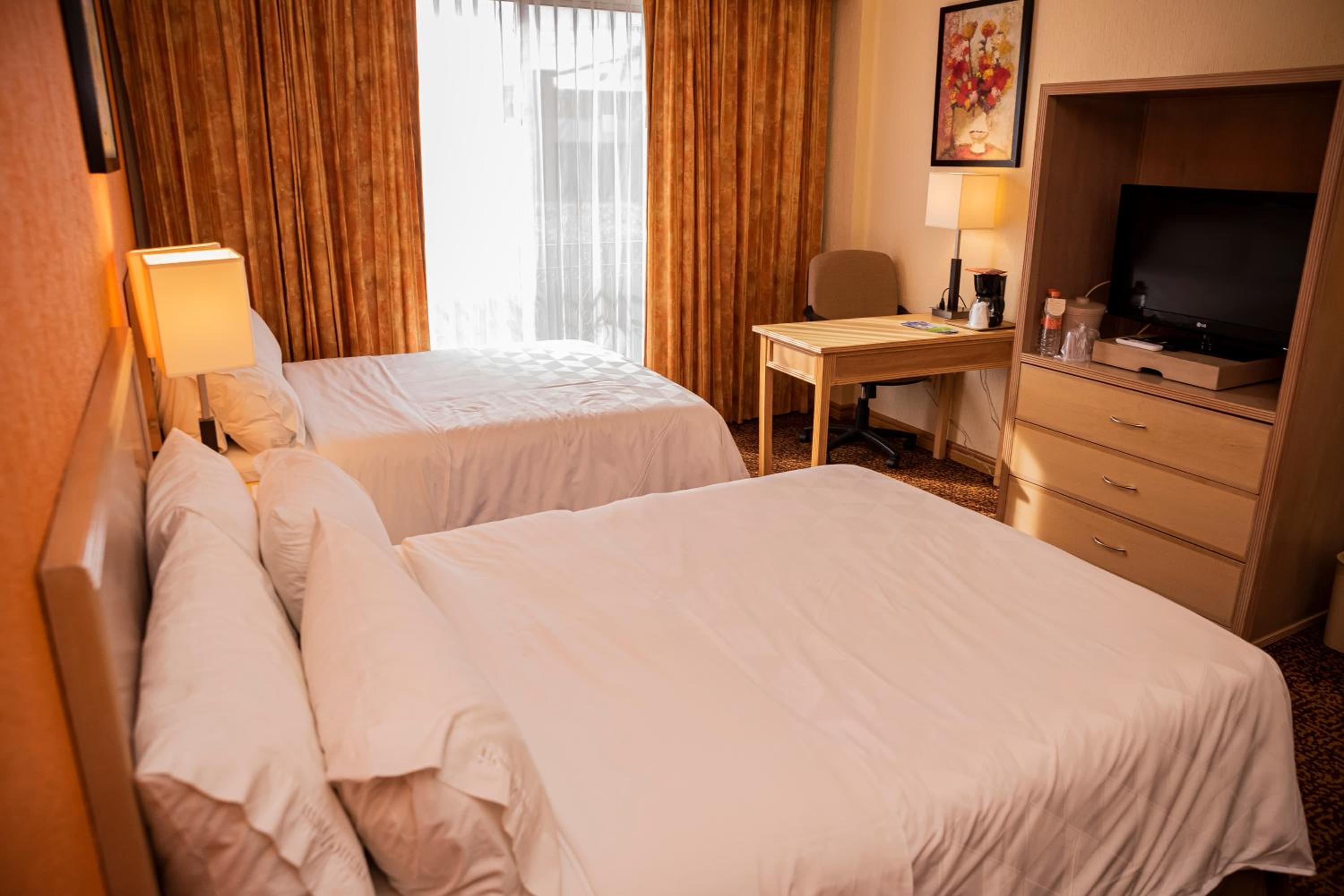 Standard Double Room with Two Double Beds - Photo 1