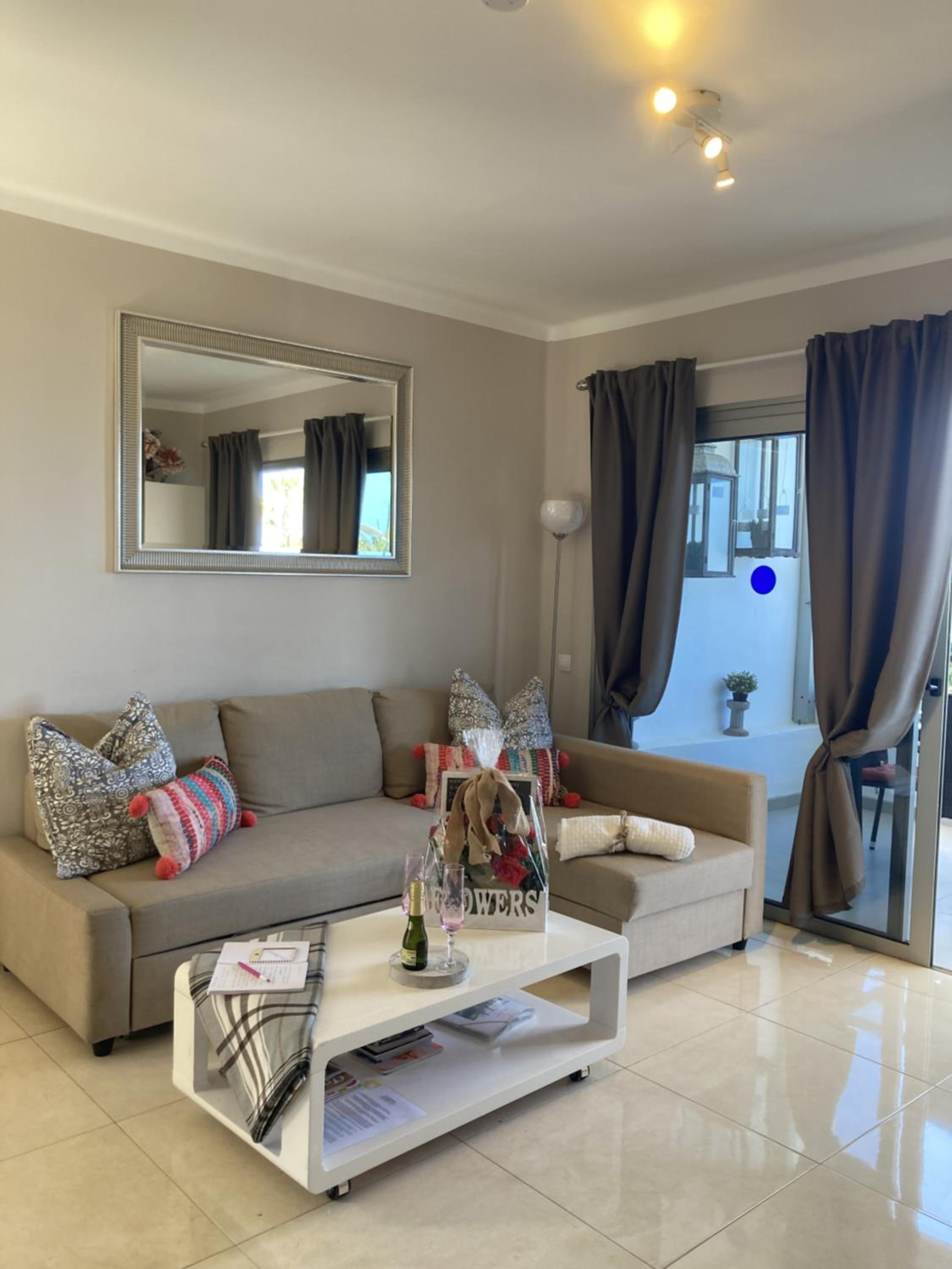 Apartamento con vista al mar
