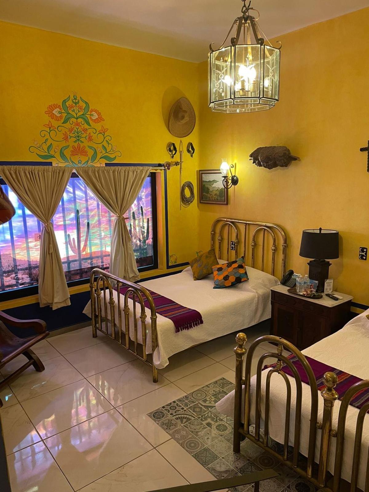 Double Room - Photo 5