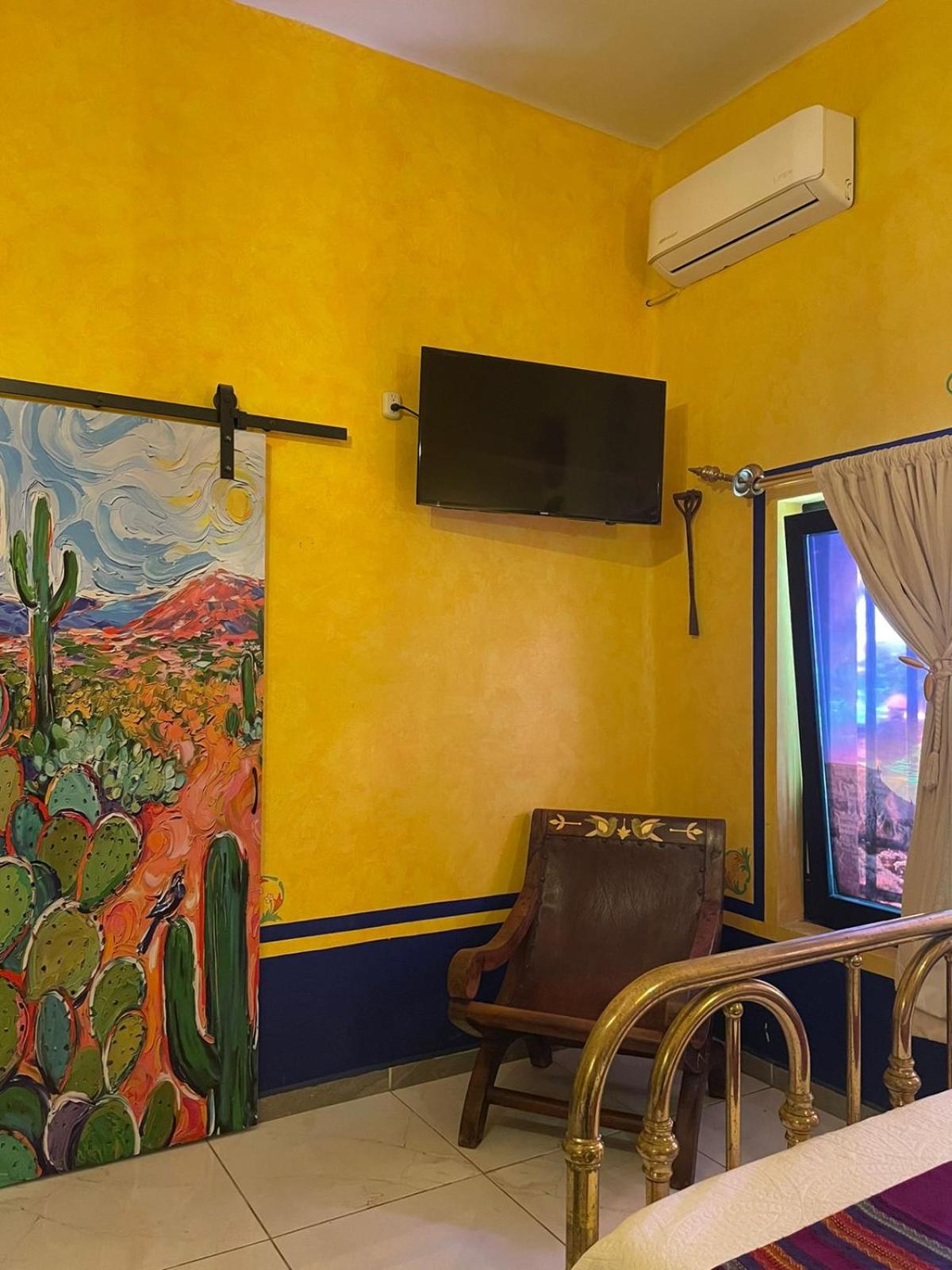 Double Room - Photo 7