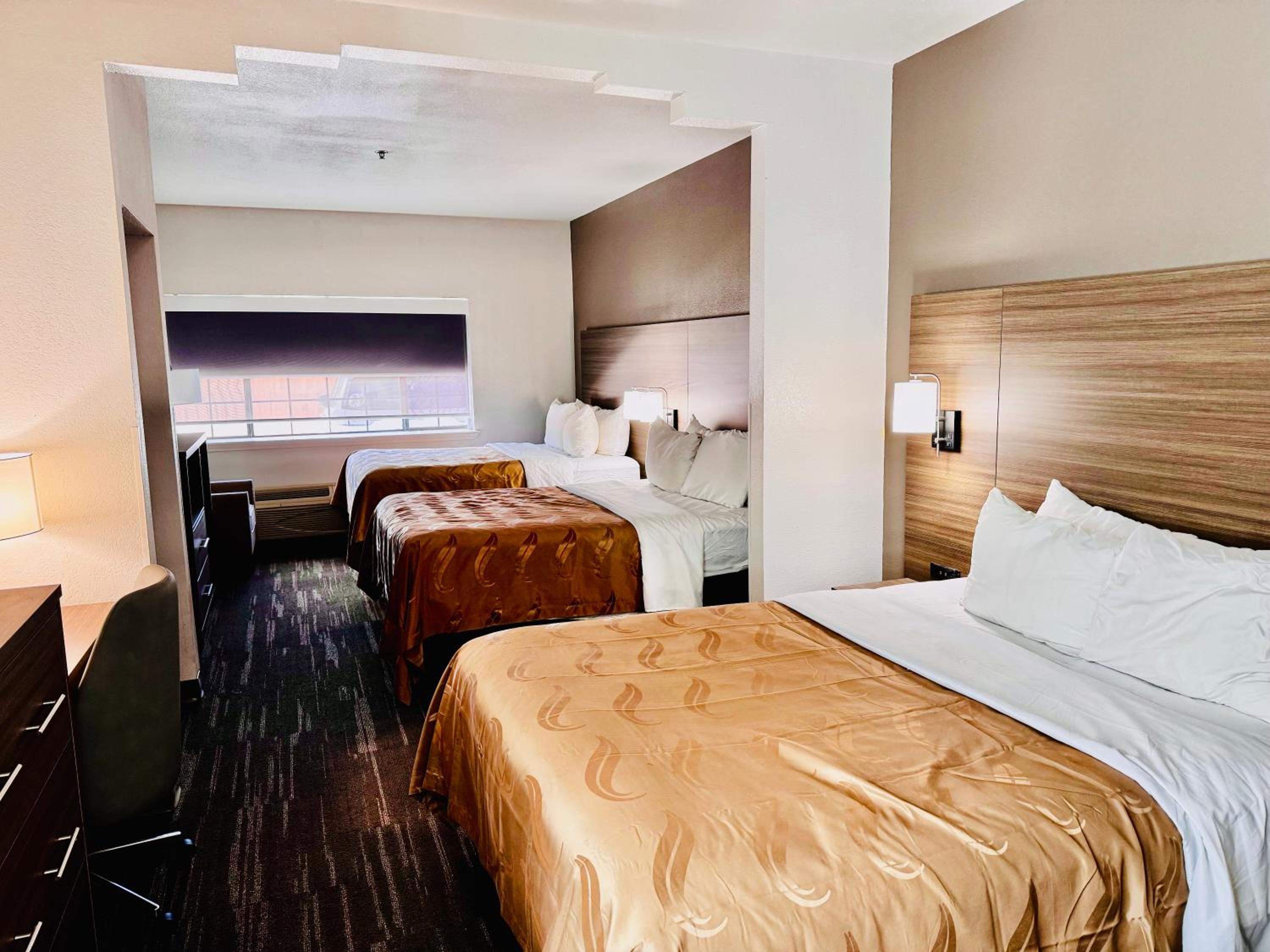 Suite with Two Queen Beds - Accessible/Non-Smoking - Photo 1