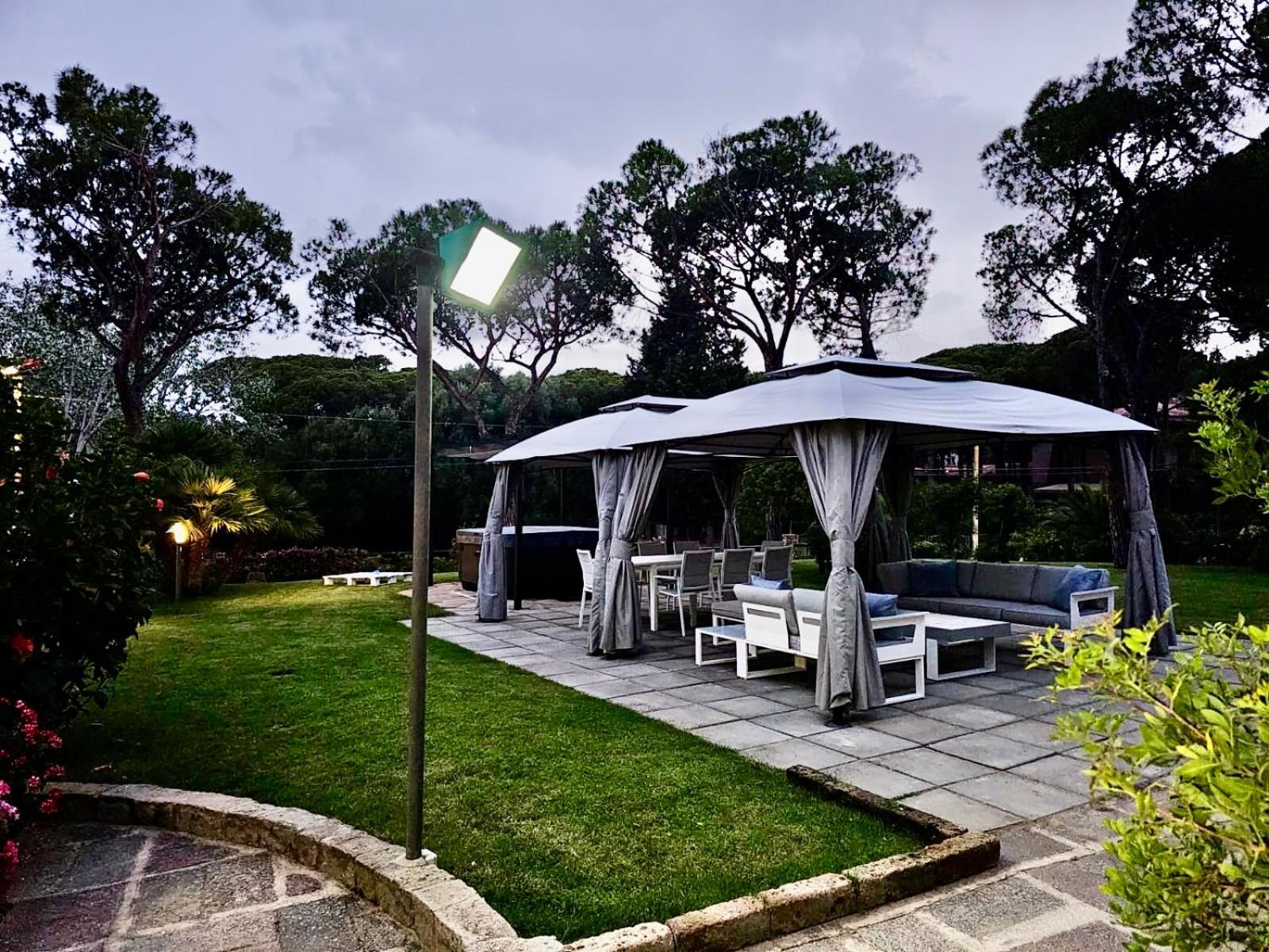 Villa photo 2