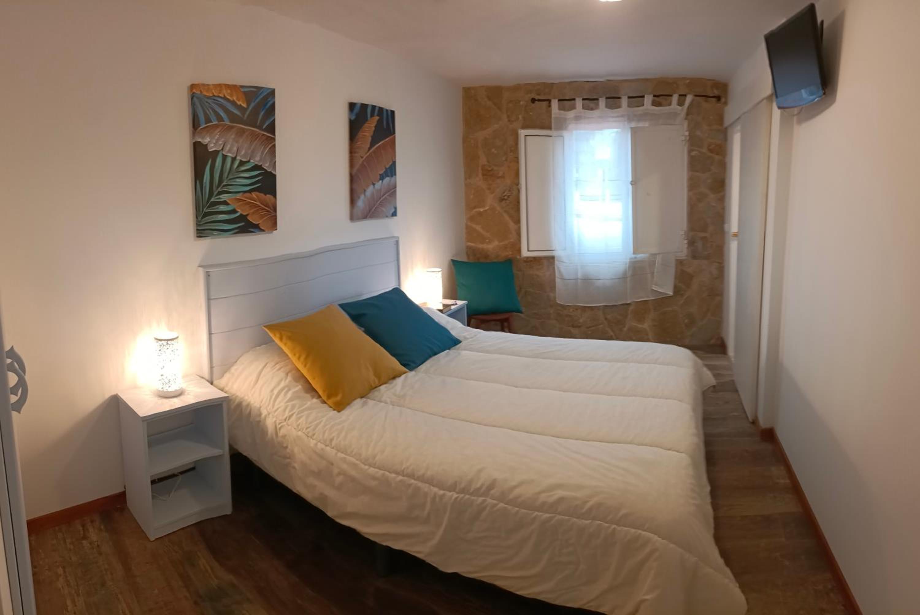 Two-Bedroom House photo 2