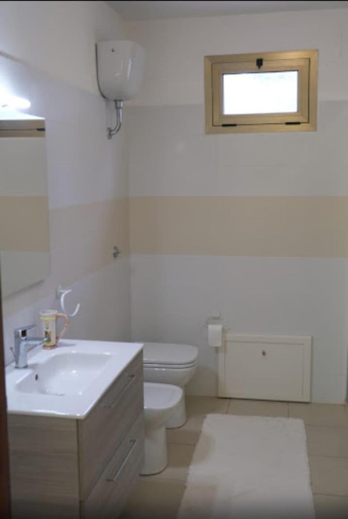 Two-Bedroom House photo 3