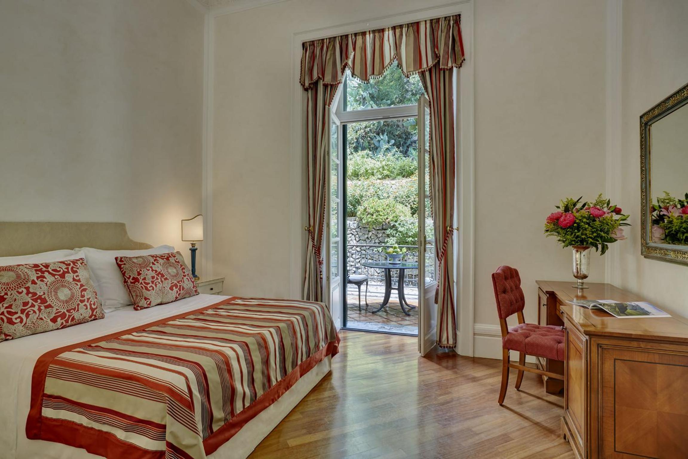 Superior Room (Villa Flora)