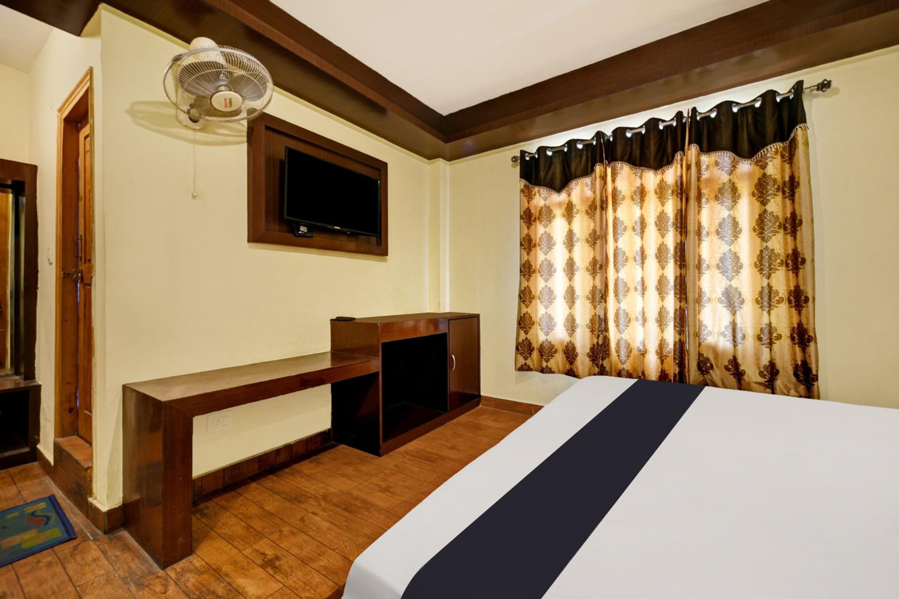 Classic Triple Room