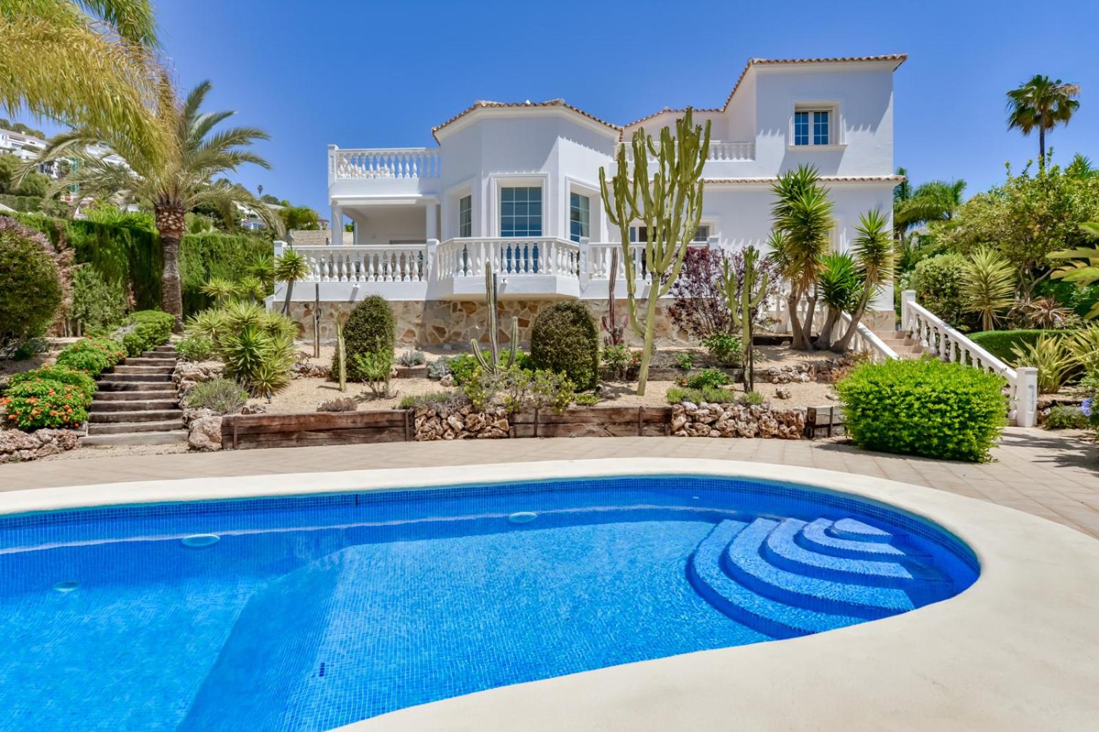 Villa with Private Pool photo 2