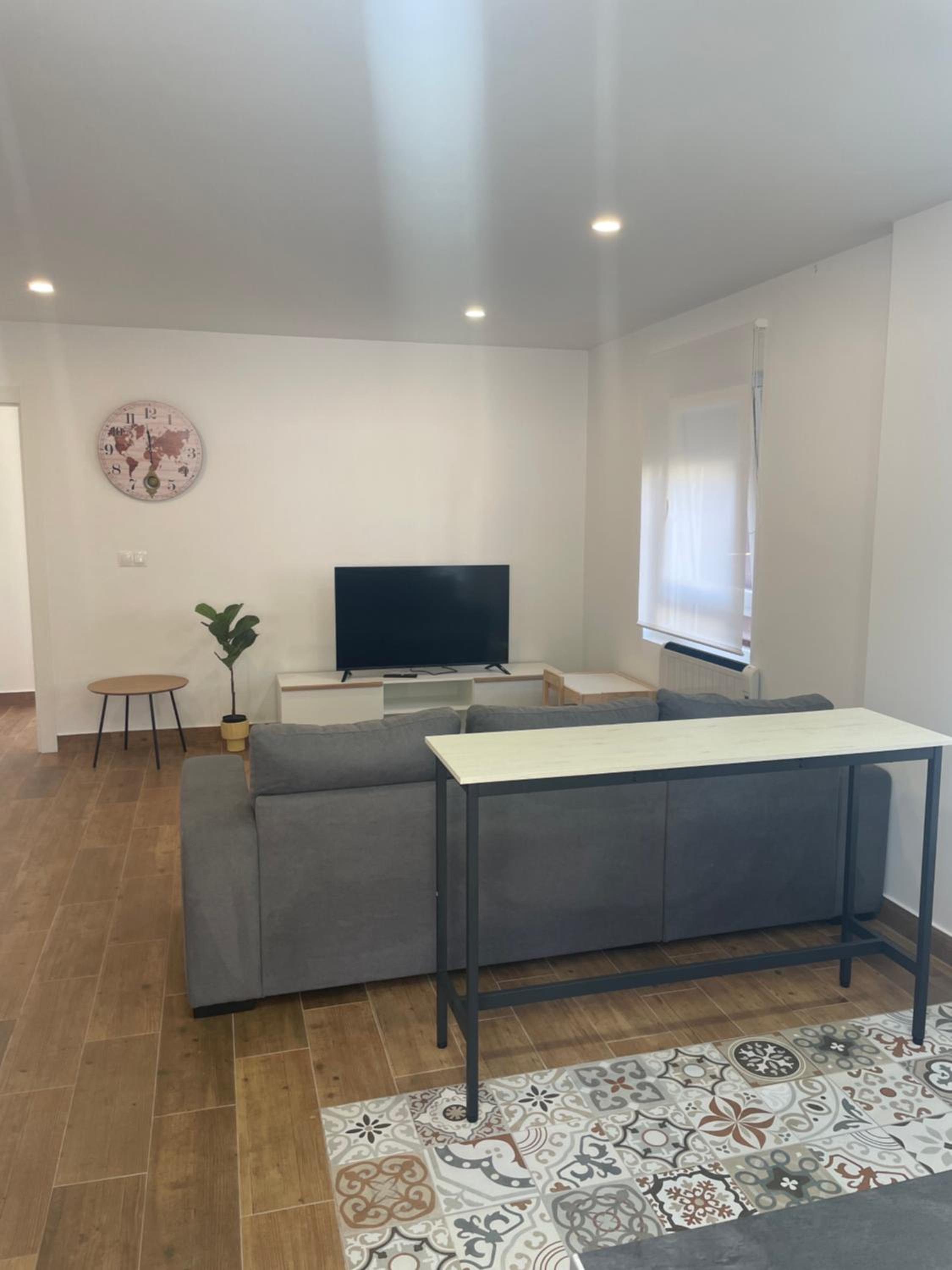 Apartamento de una habitación con jardín