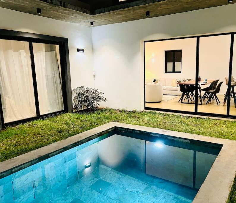 Deluxe Villa photo 2