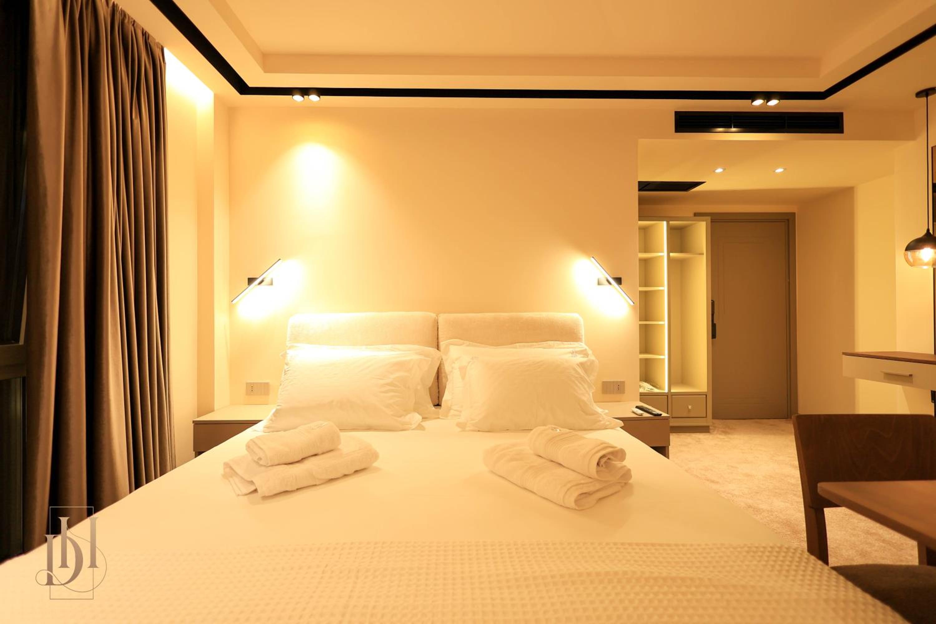 Triple Room with Balcony photo 1