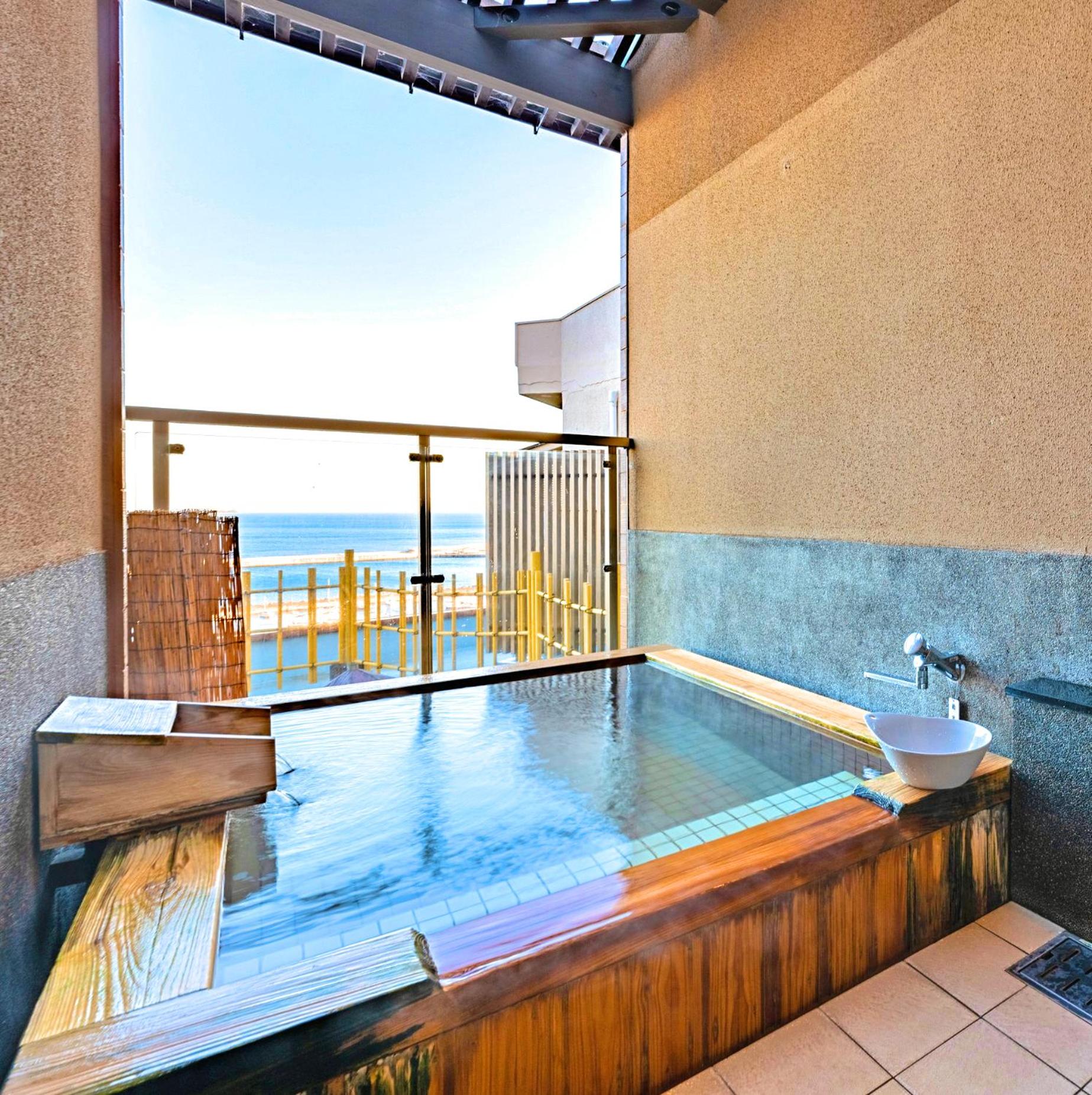 Japanese-Style Room
