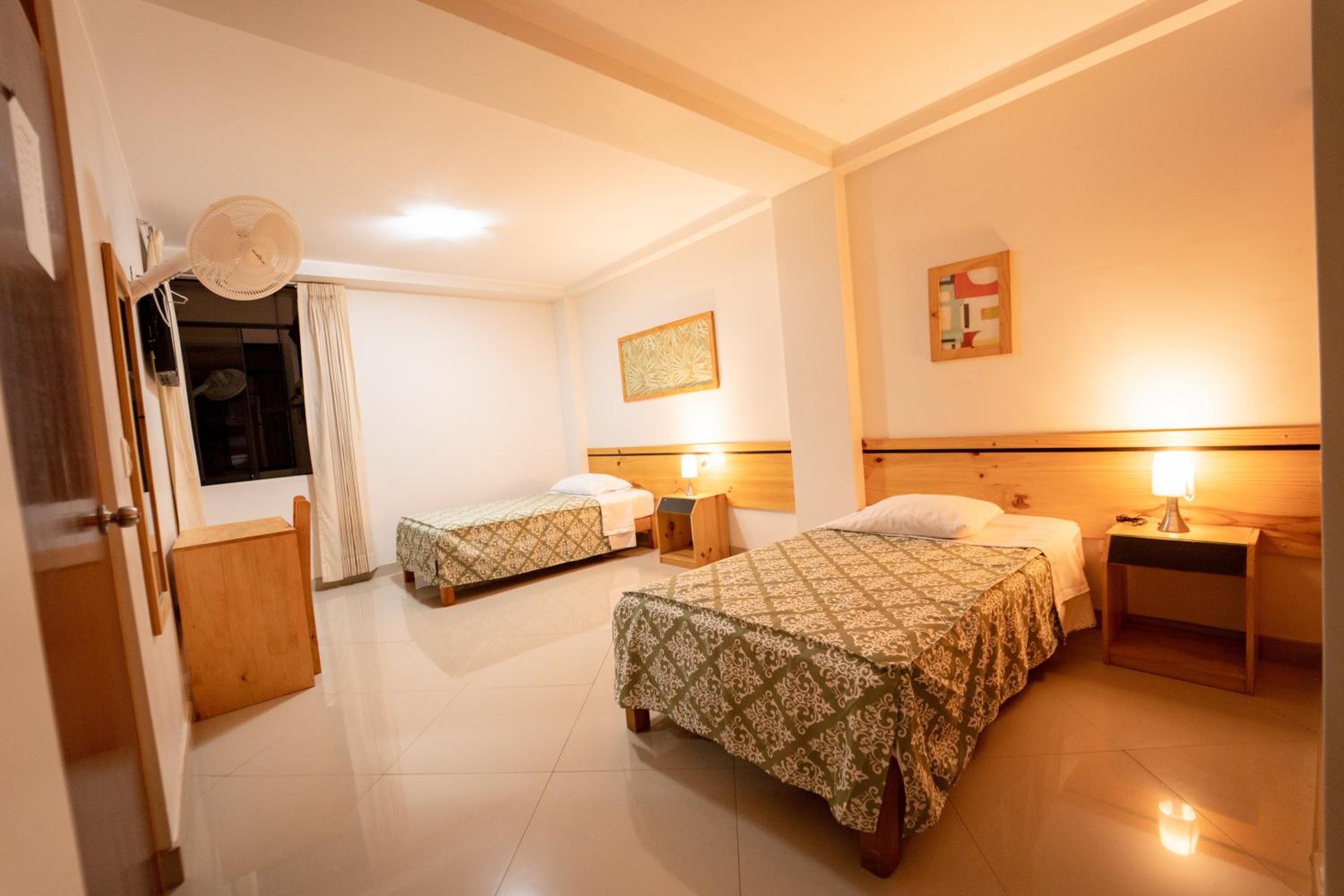 双人房