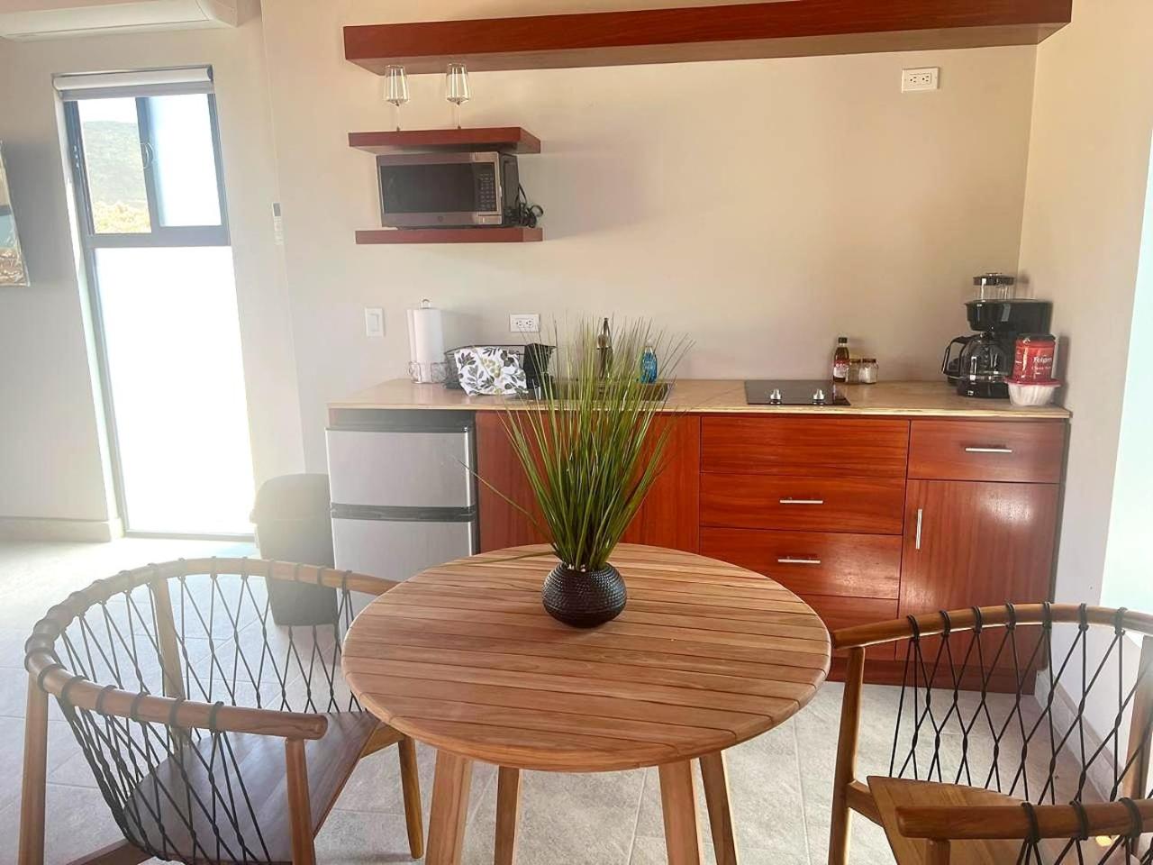 One-Bedroom Apartment - Photo 17