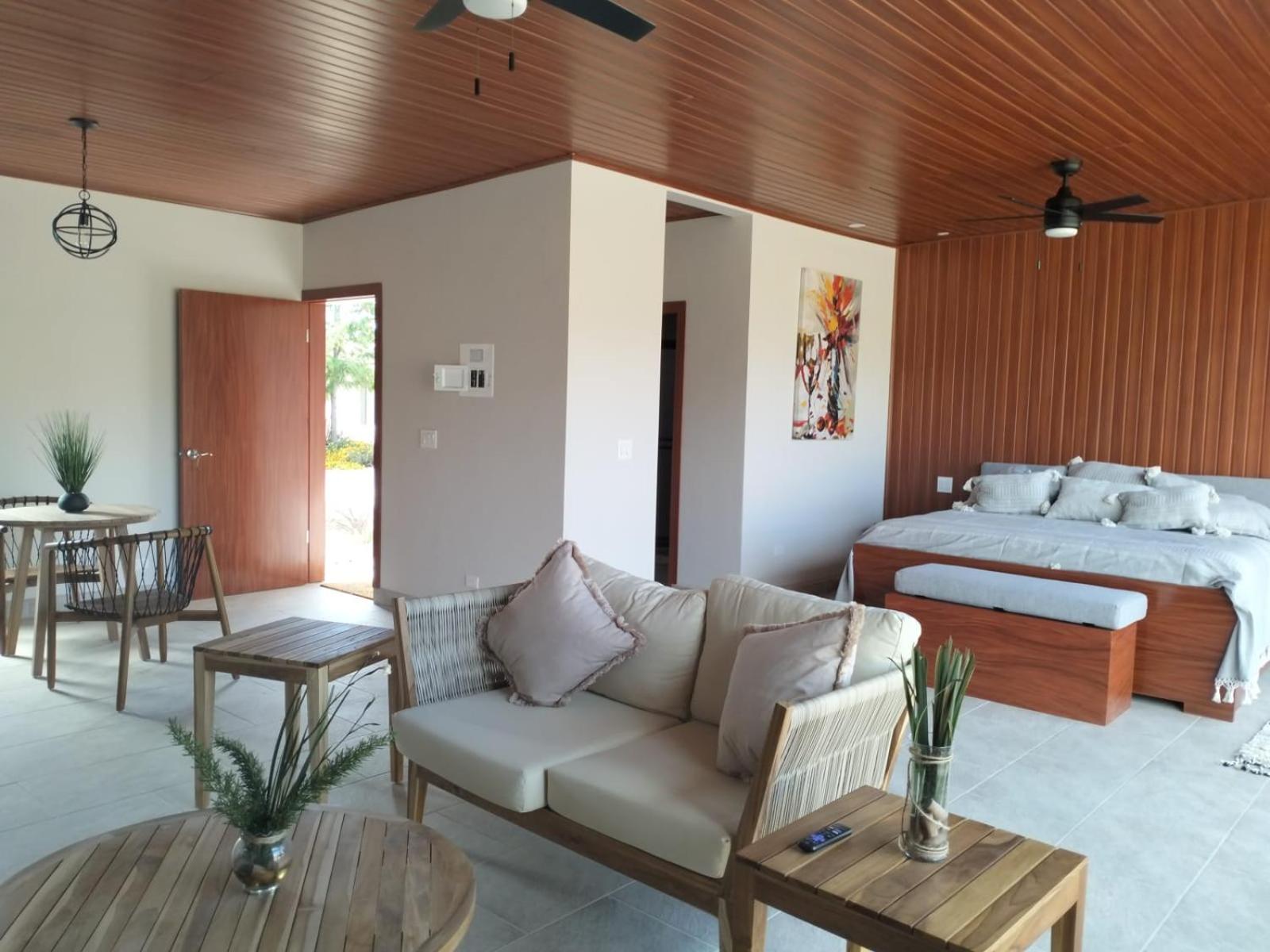 One-Bedroom Apartment - Photo 15