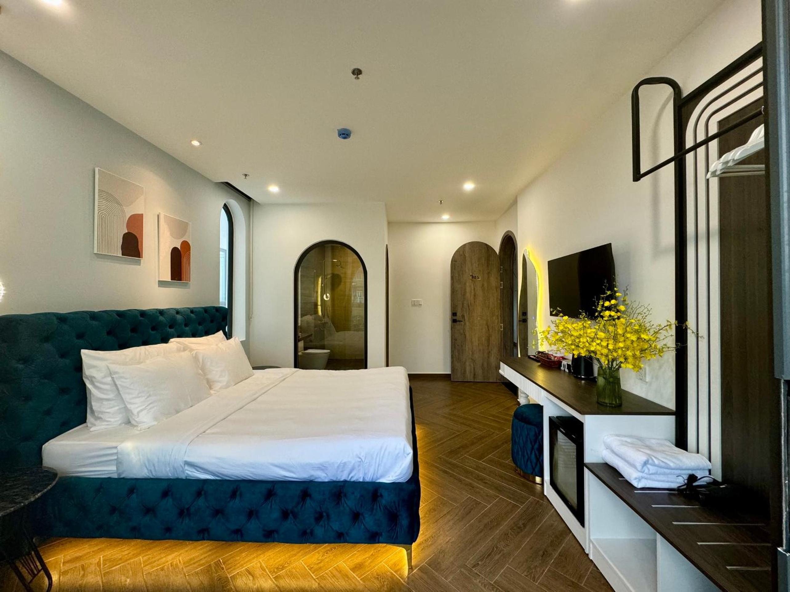 Standard Double Room - Photo 4