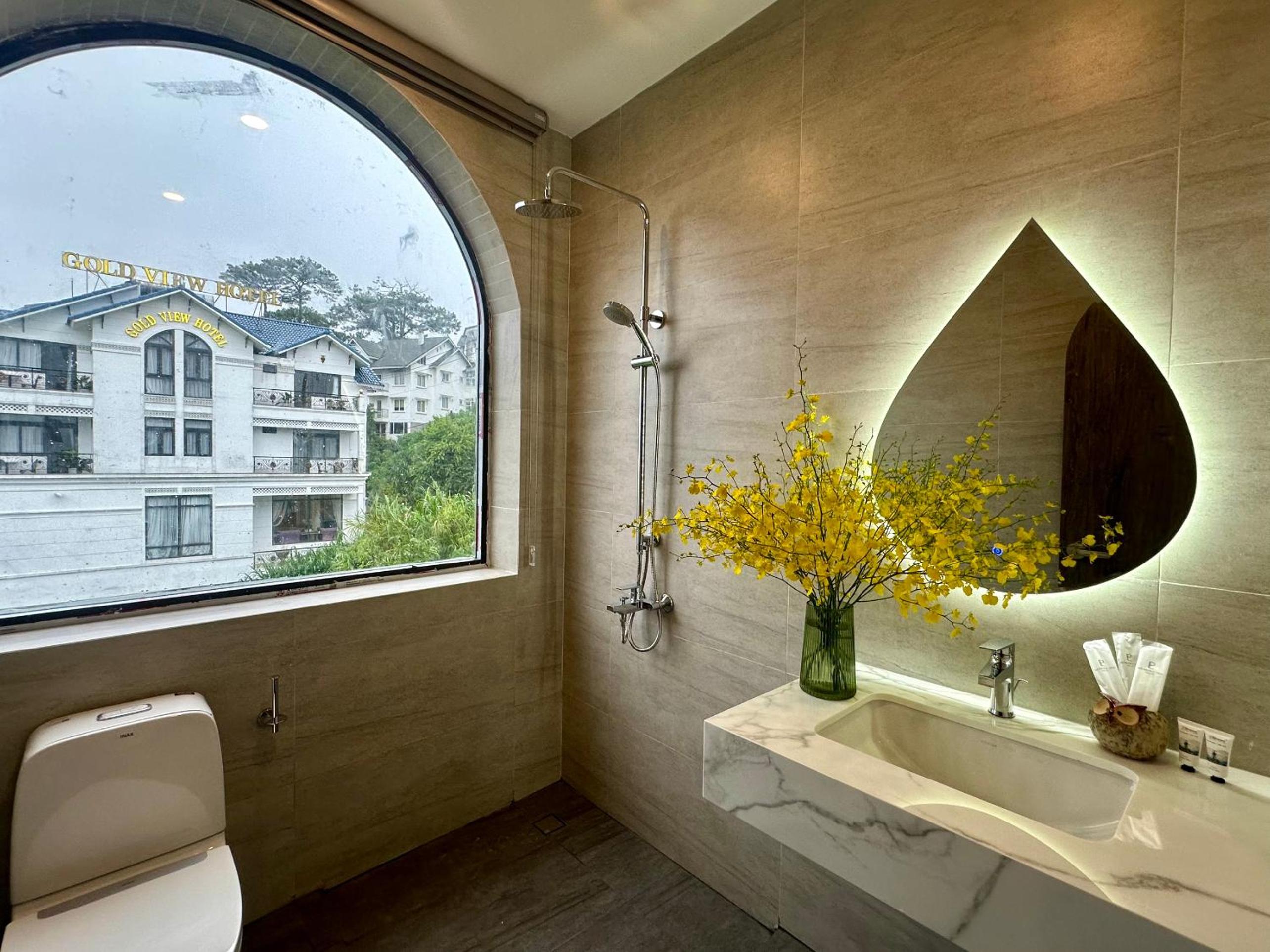 Large Double Room photo 2
