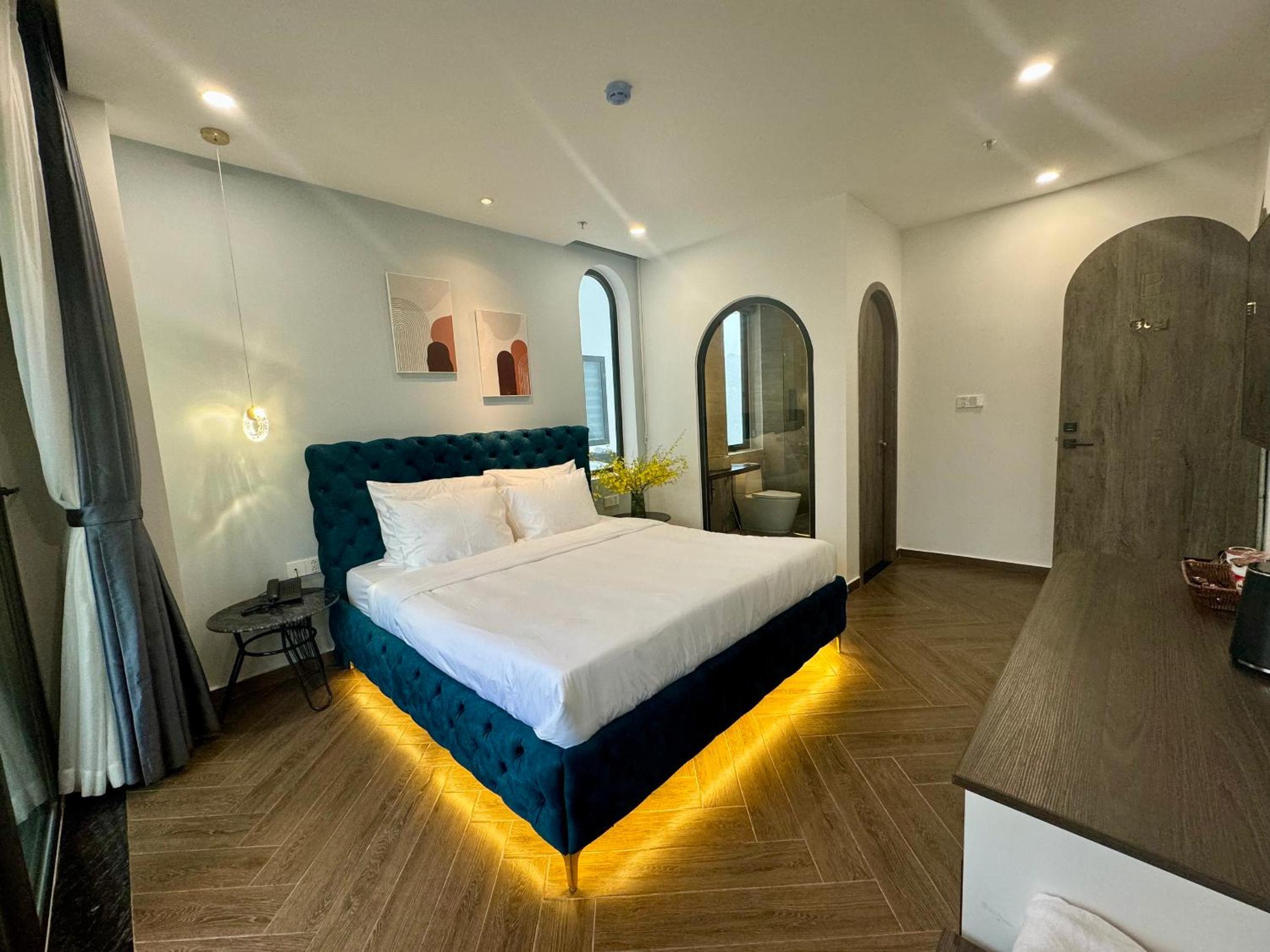 Standard Double Room - Photo 5