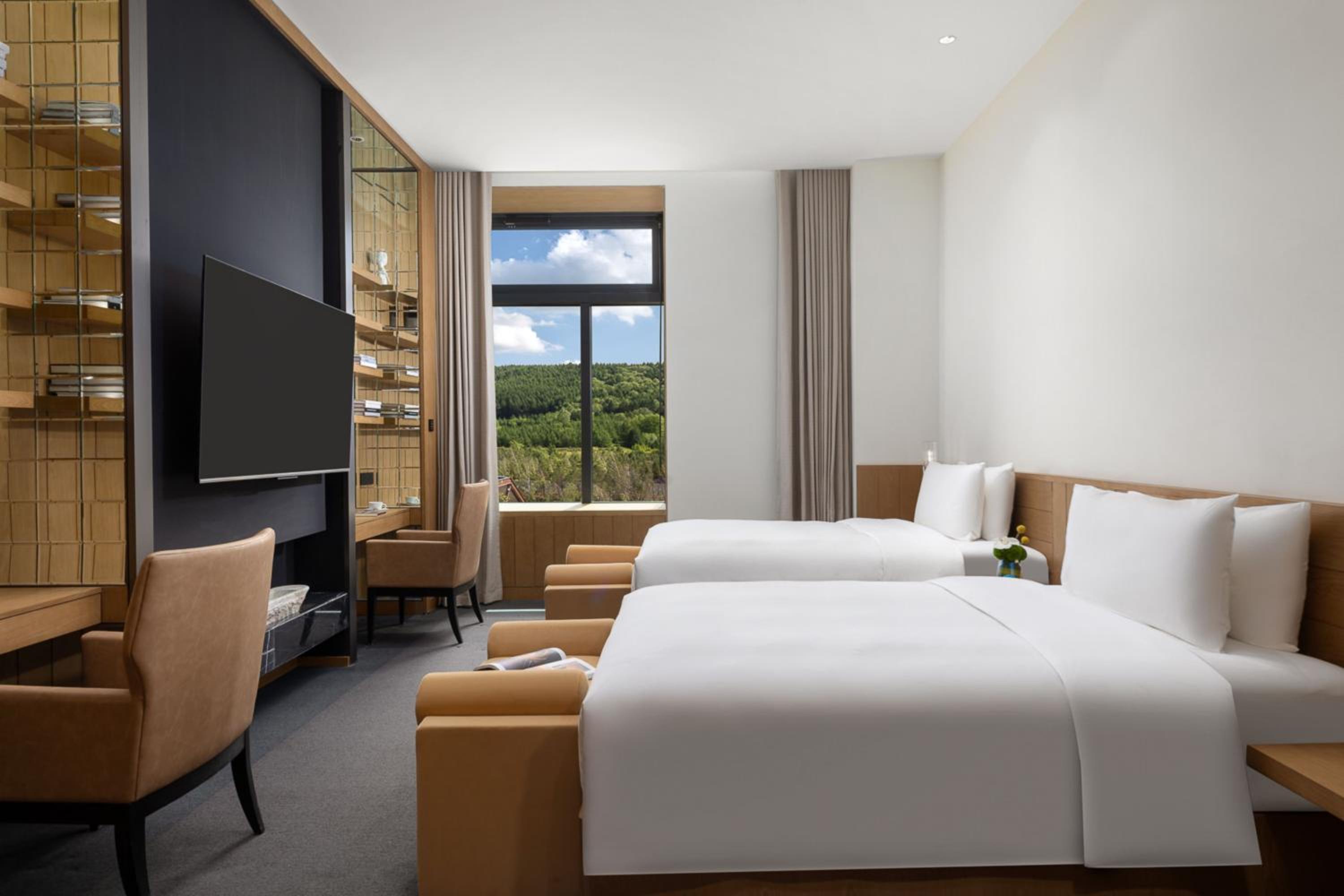 Classic Double Room With Two Double Beds