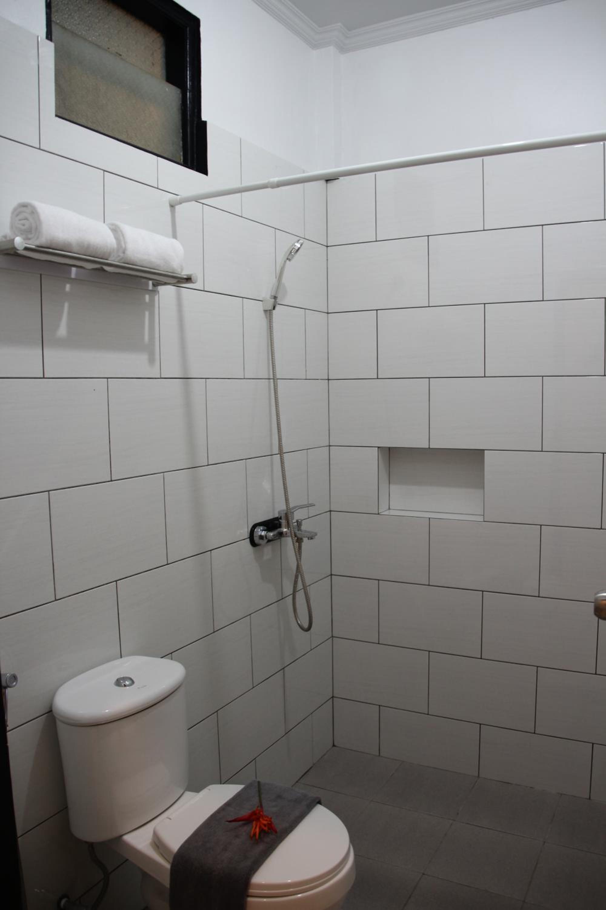 Twin Room With Terrace photo 2