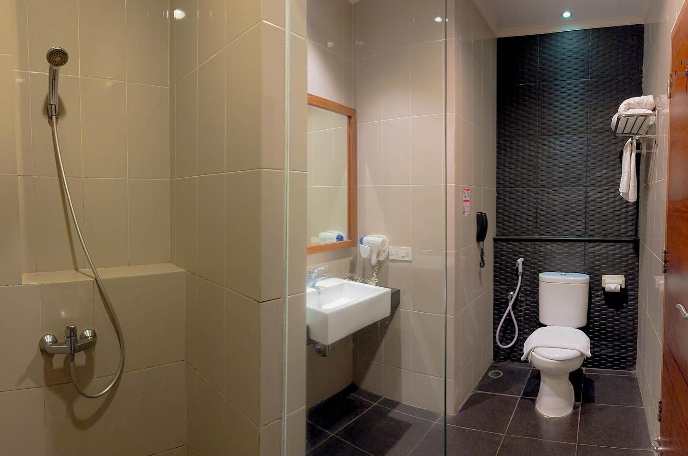 Deluxe Twin Room - Photo 7