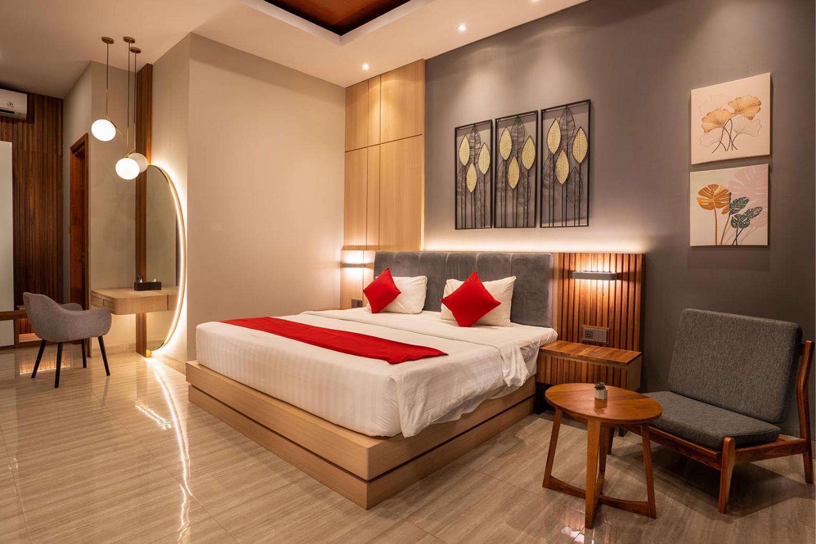 Three-Bedroom Villa - Photo 14