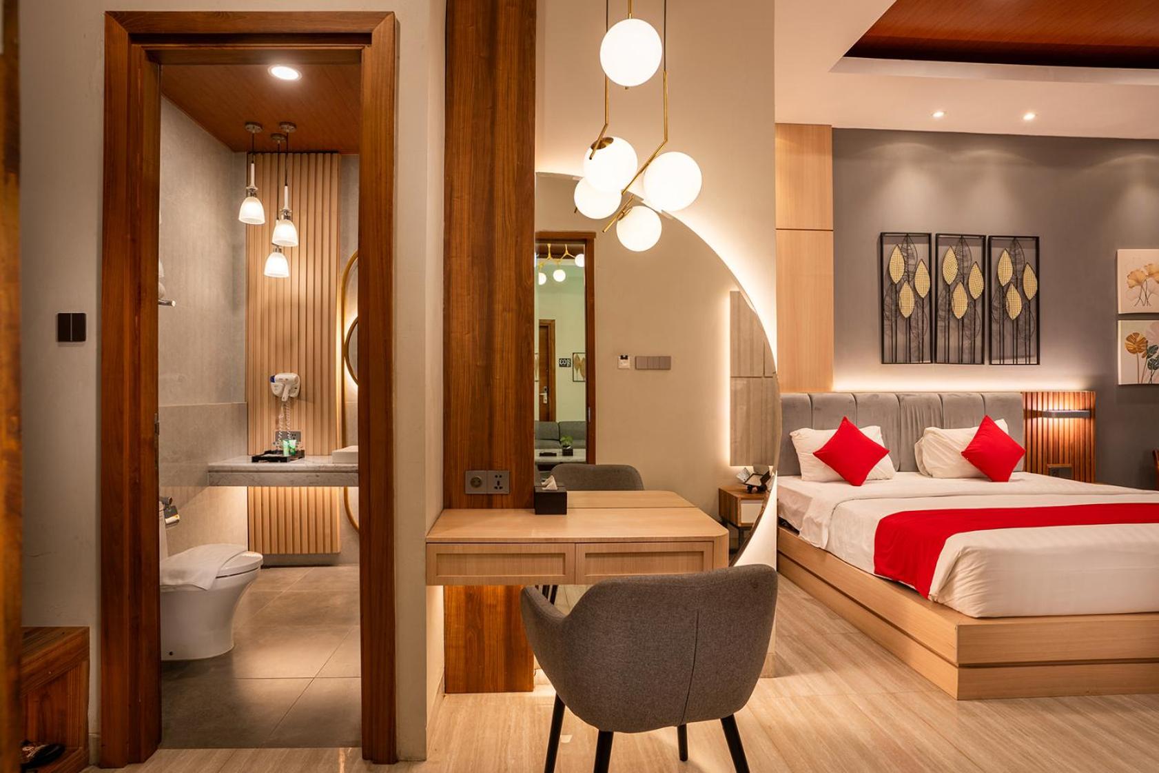 Three-Bedroom Villa - Photo 13