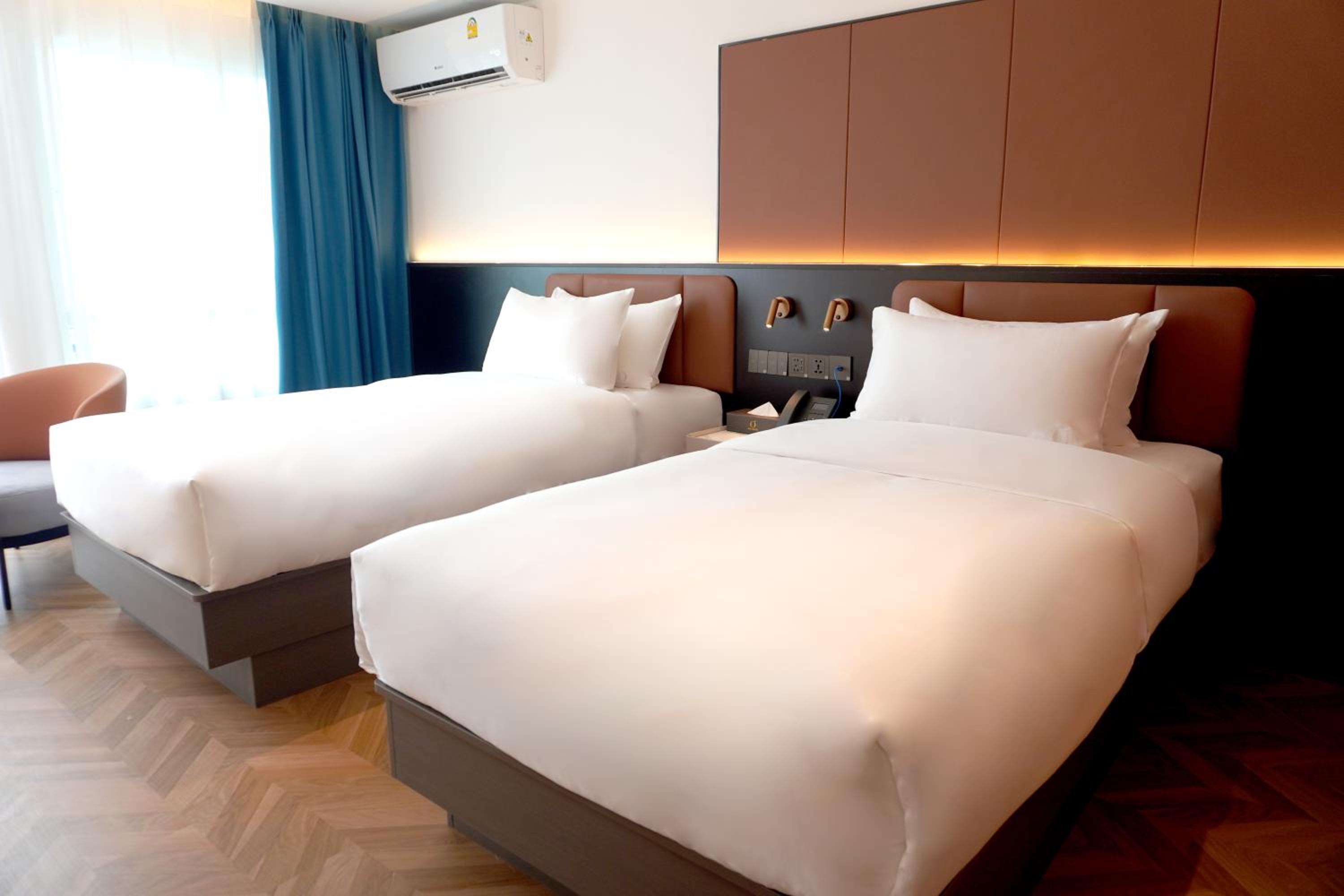 Deluxe Twin Room photo 2