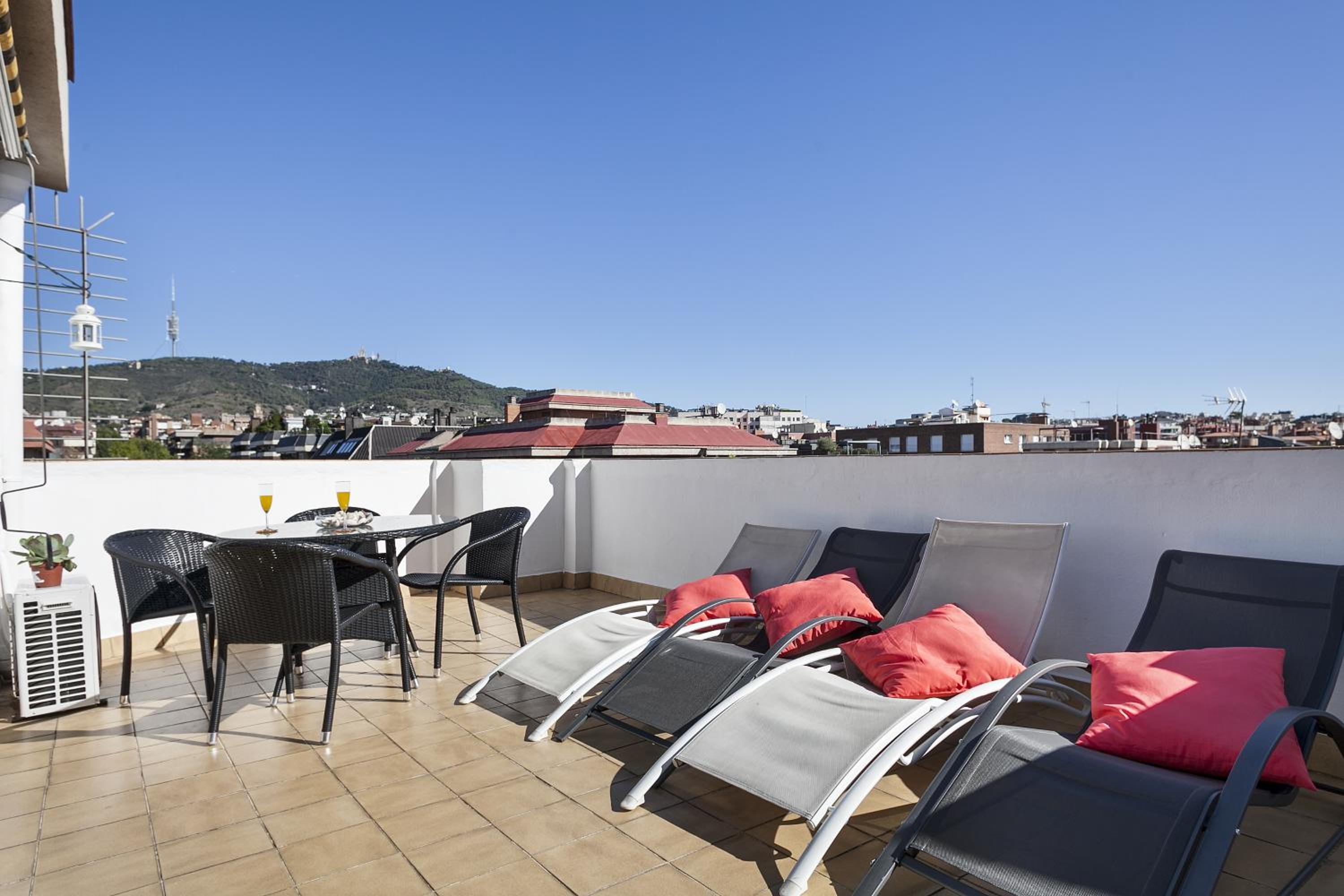 Apartment with Terrace photo 3