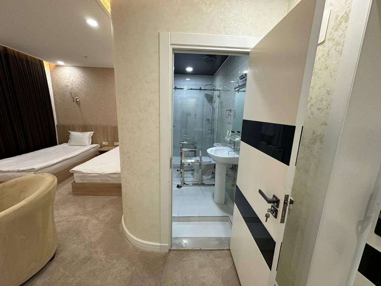 Twin Room photo 2