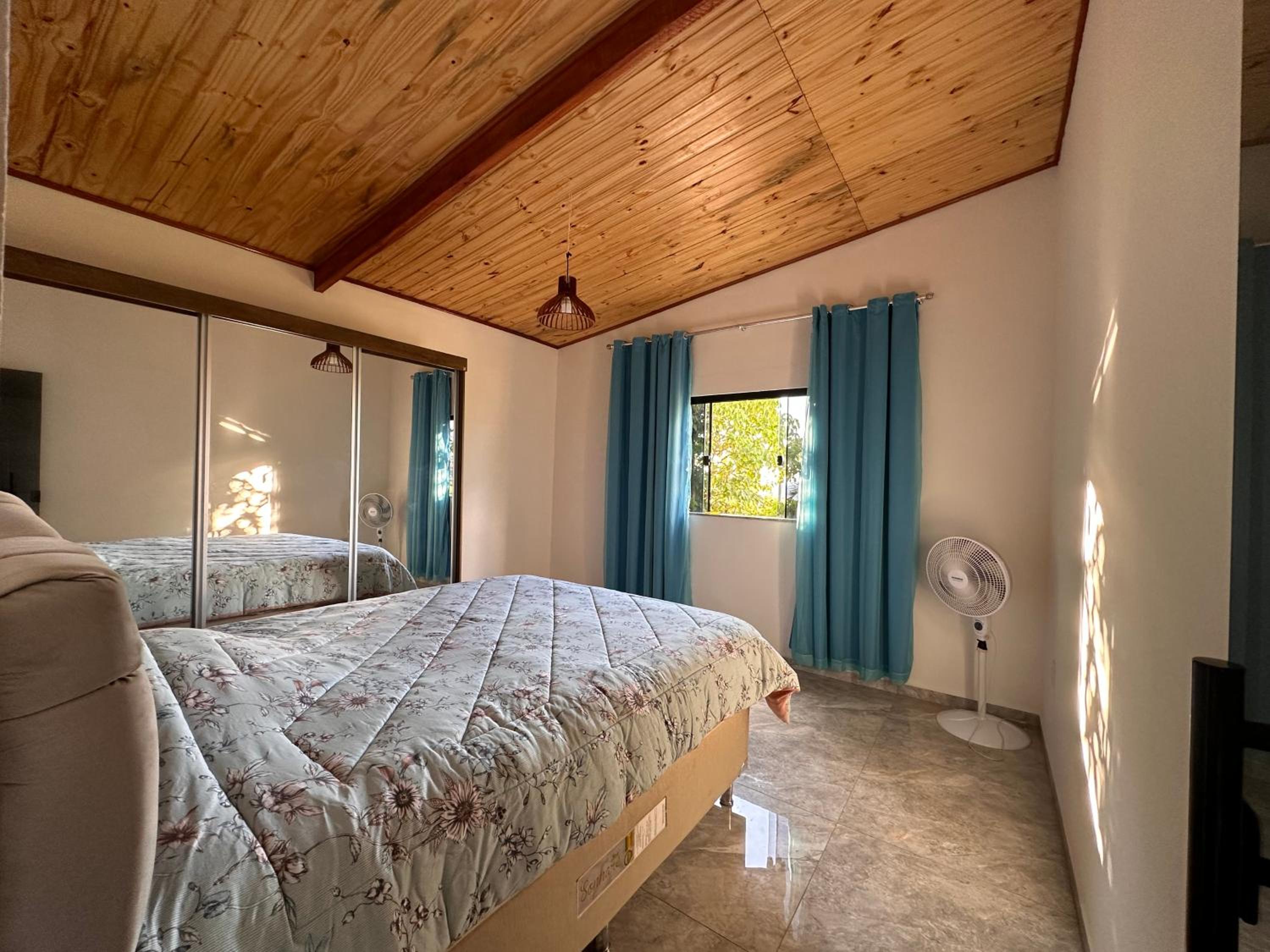 One-Bedroom House photo 1