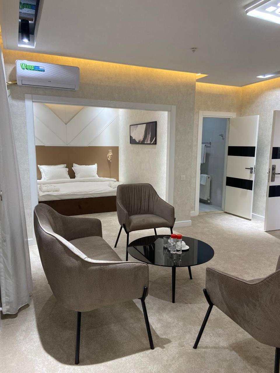 Suite photo 1