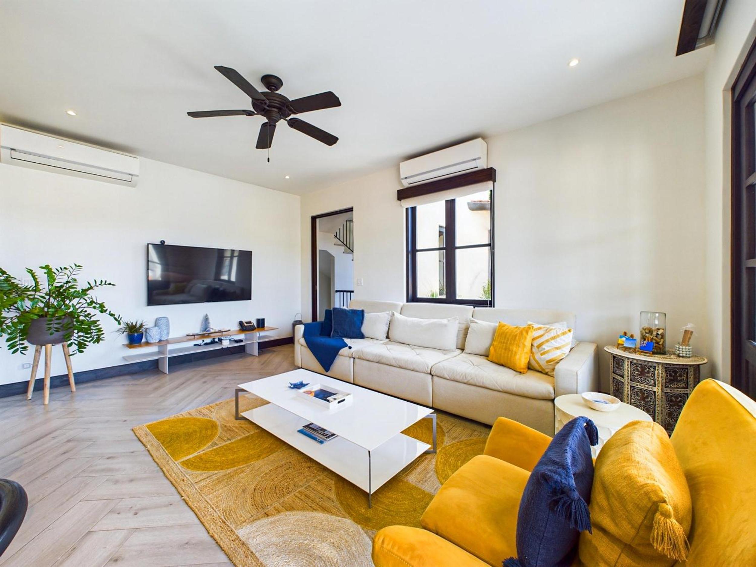 Four-Bedroom Vacation Home photo 1