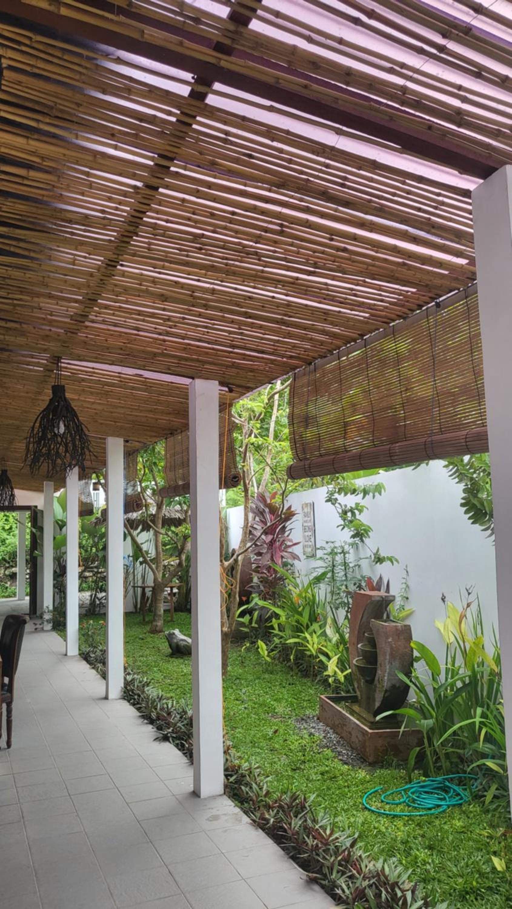 Villa - Photo 3