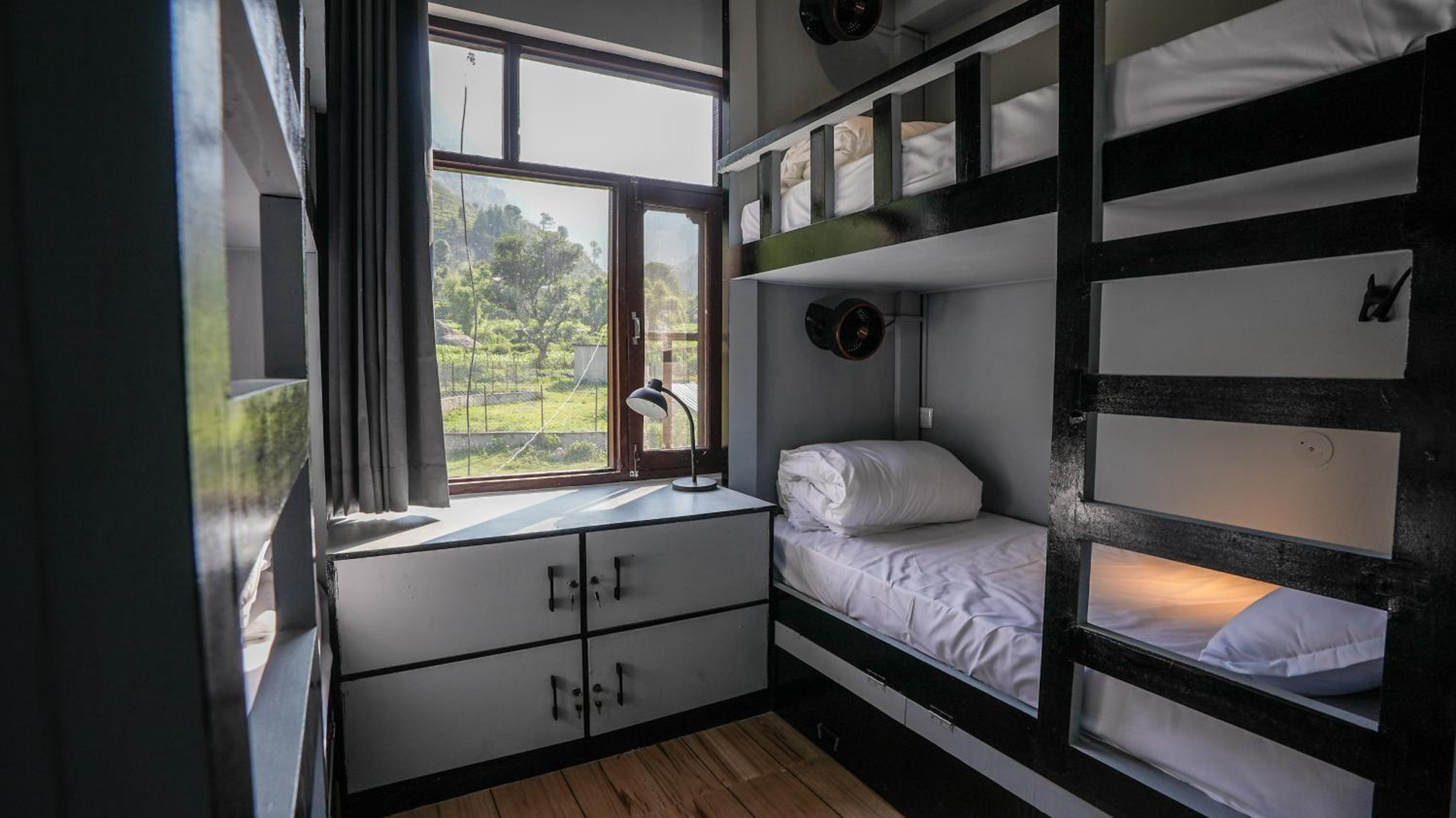 Bed in 4-Bed Female Dormitory Room photo 1