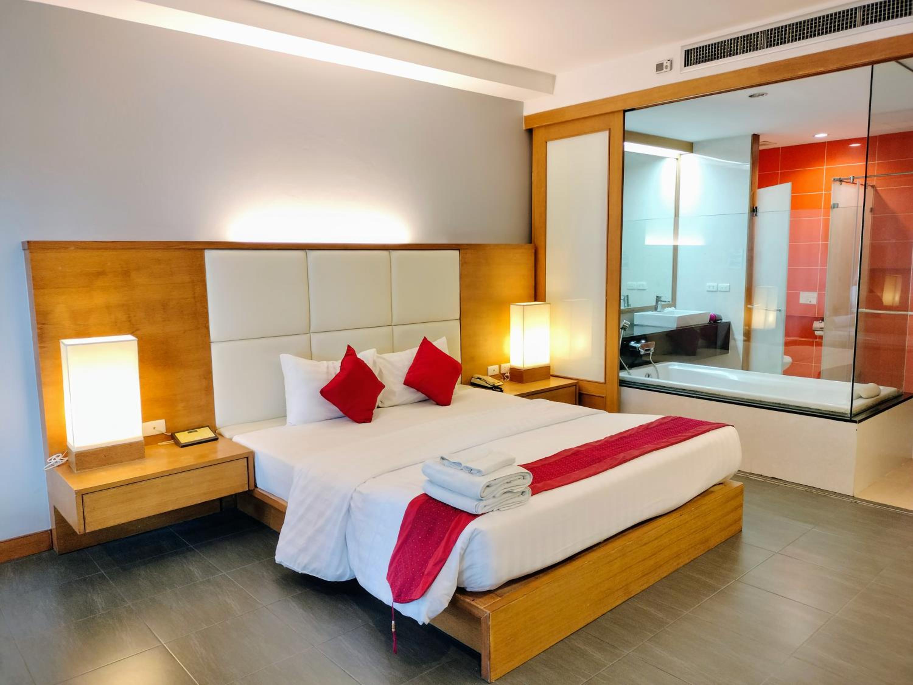 Chambre Deluxe Côté Mer avec Baignoire