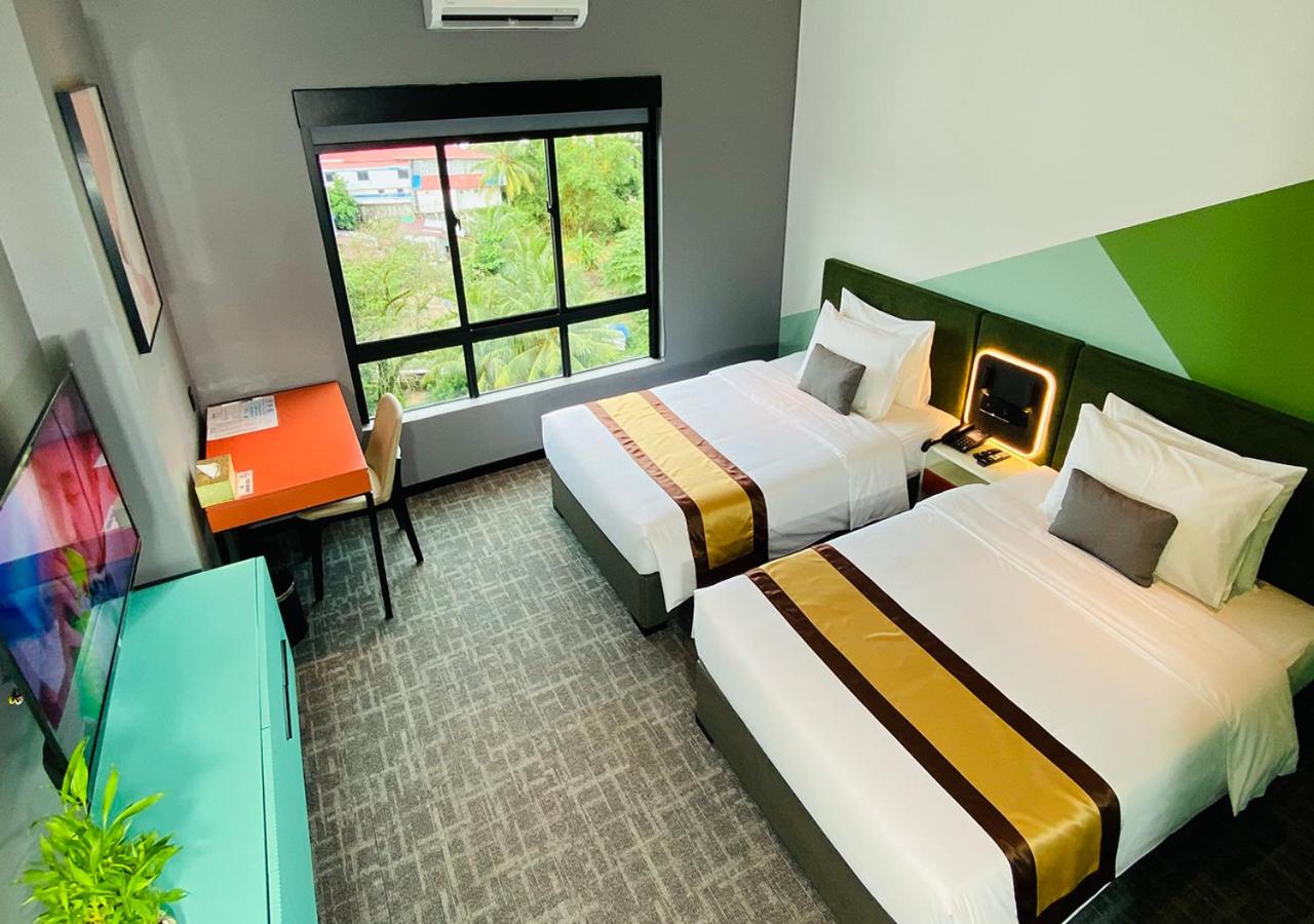 Standard Twin Room with Mountain View - Photo 7