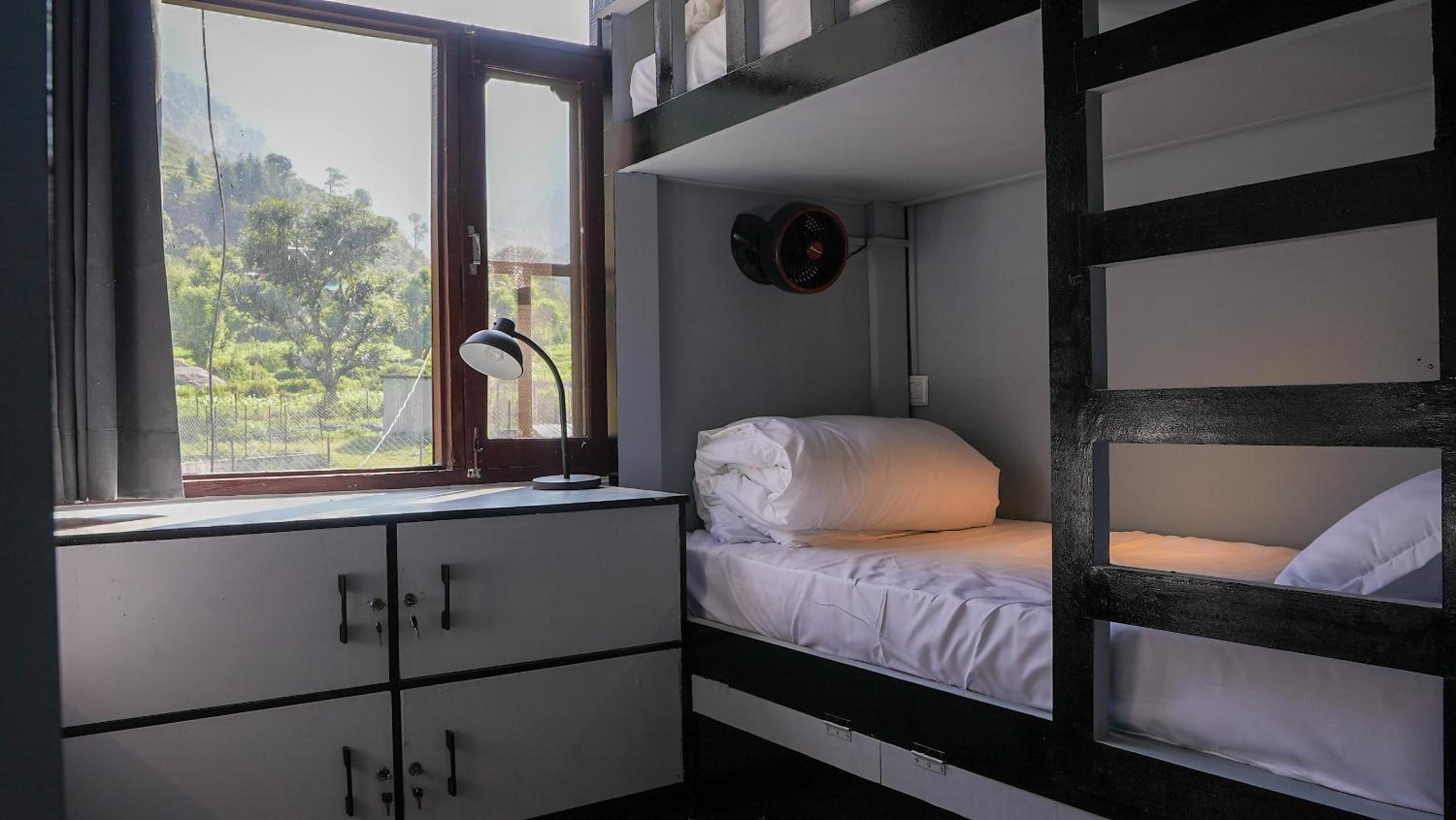 Bed in 4-Bed Female Dormitory Room photo 2
