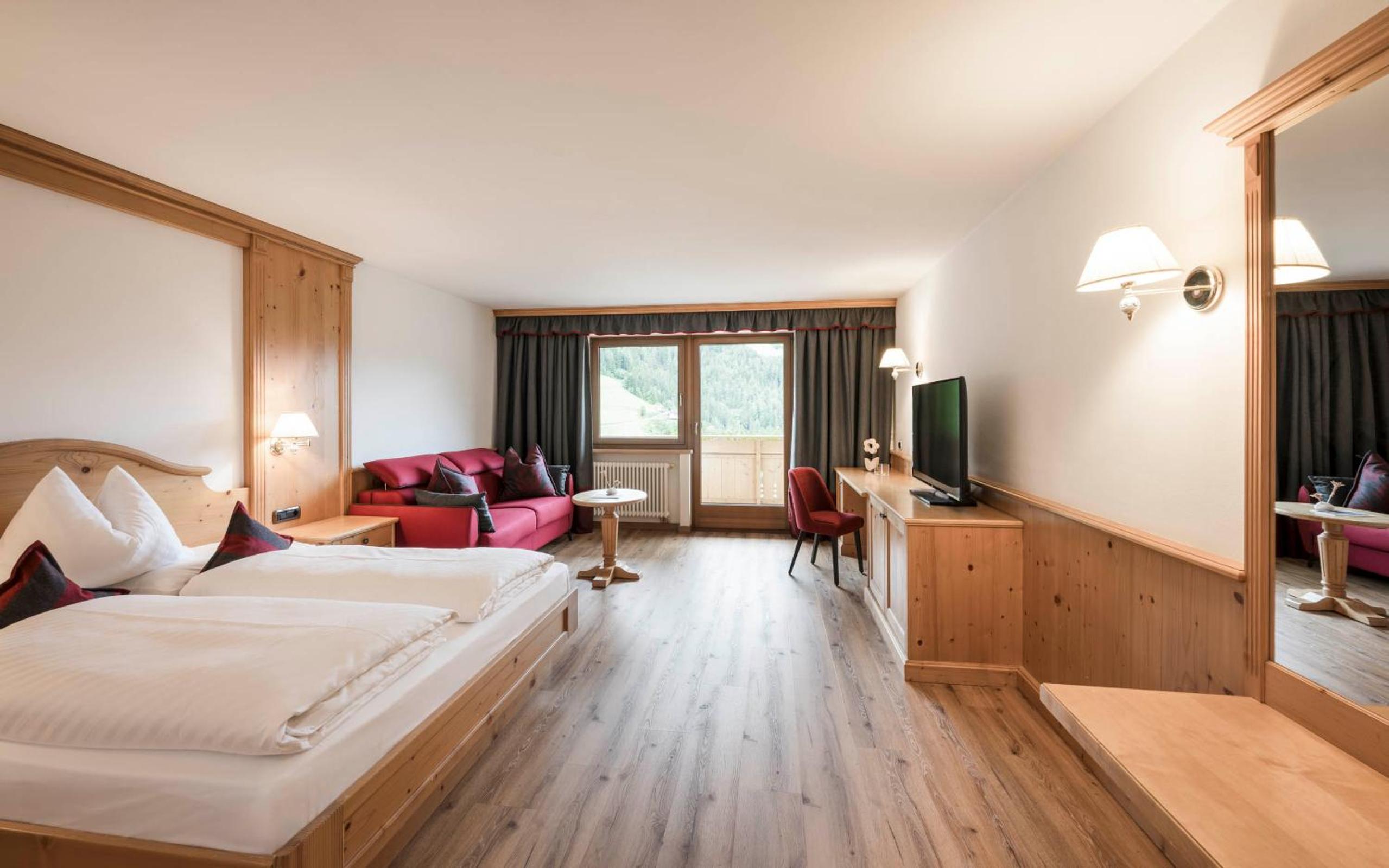 Dolomiten Suite Talblick photo 2