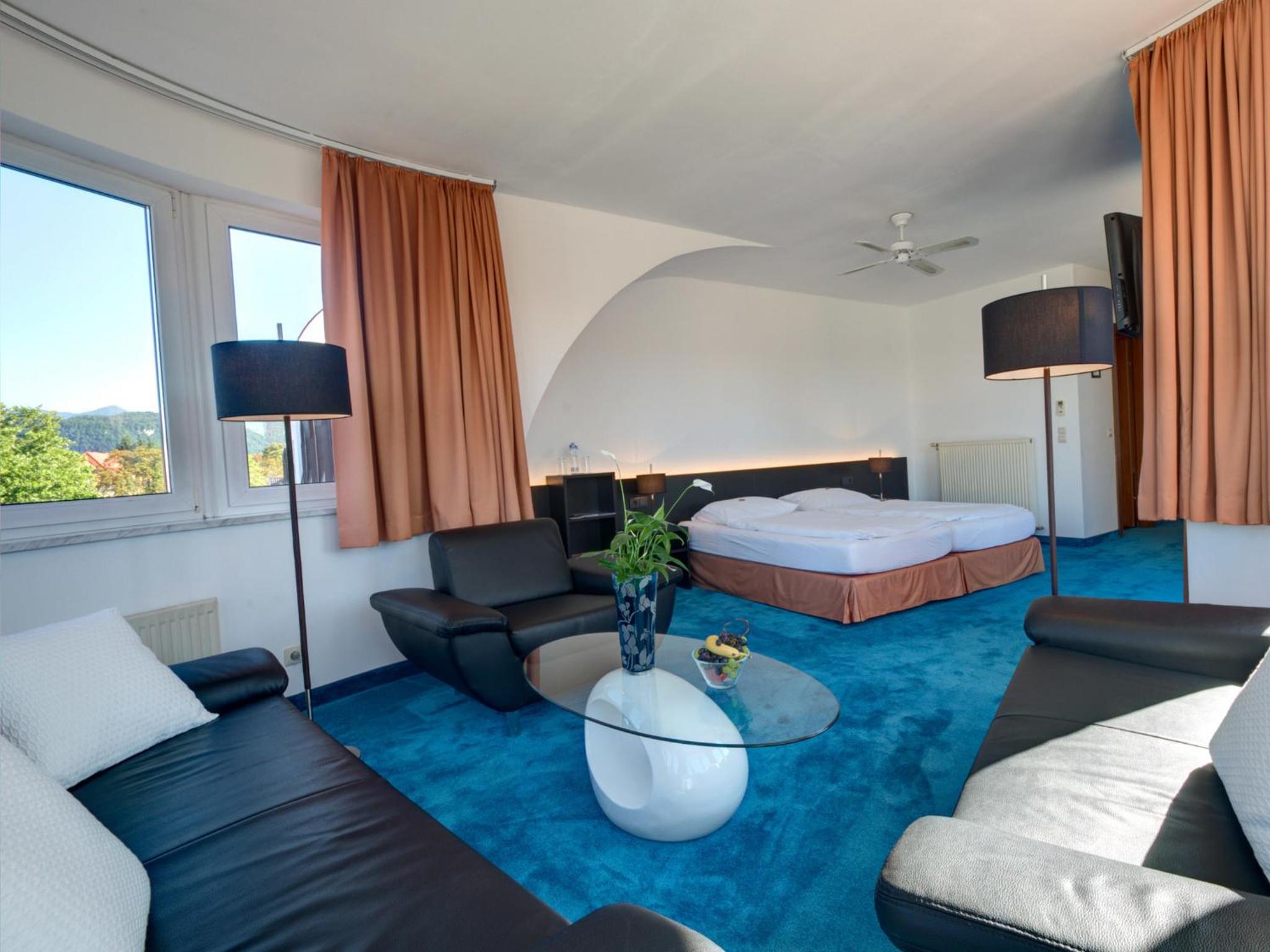 Junior Suite with Terrace - Photo 3