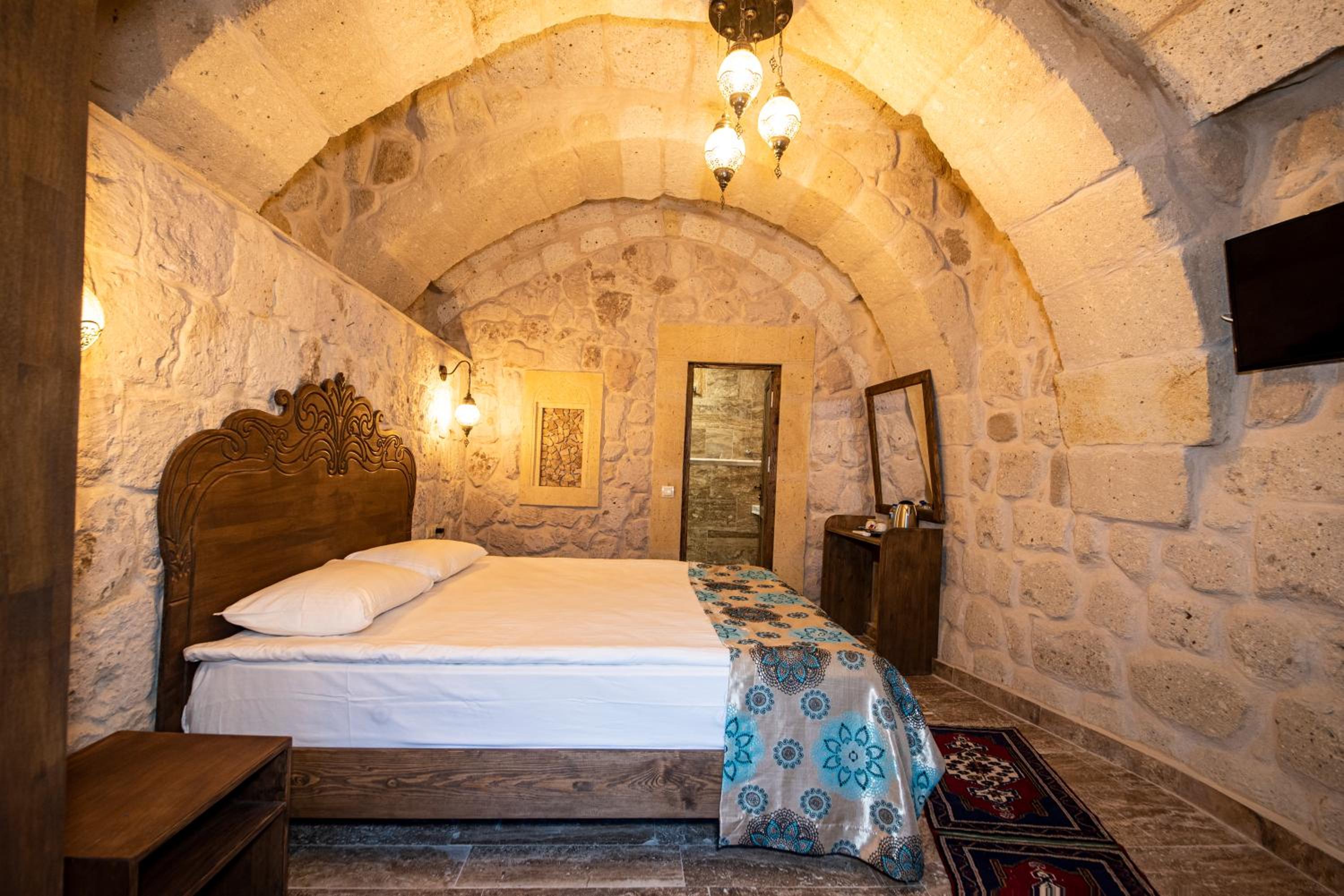 Small Double Room - Photo 2