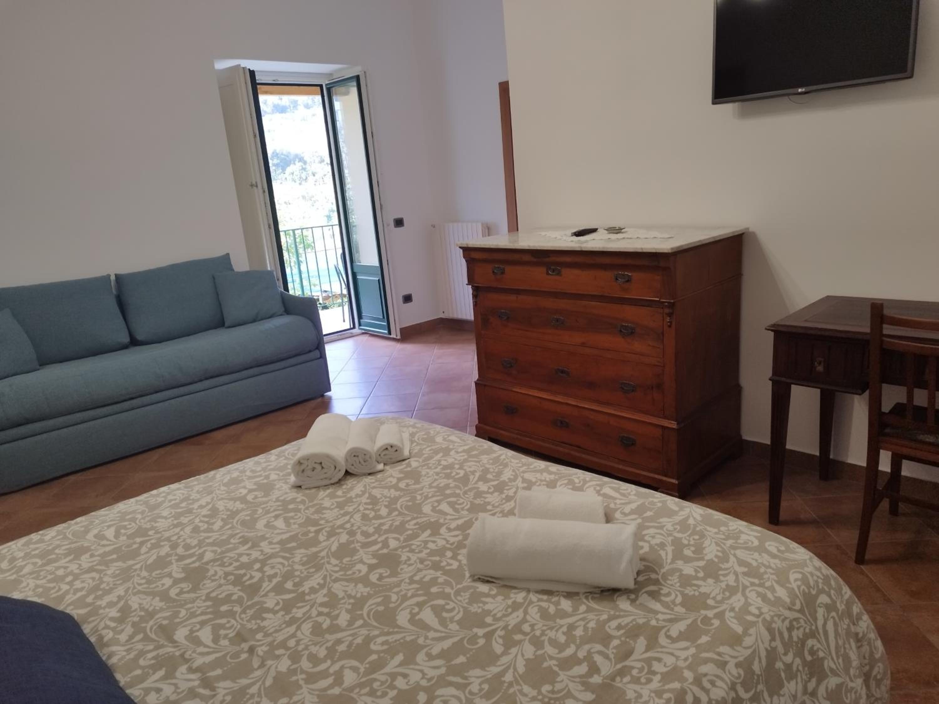 Quadruple Room photo 1