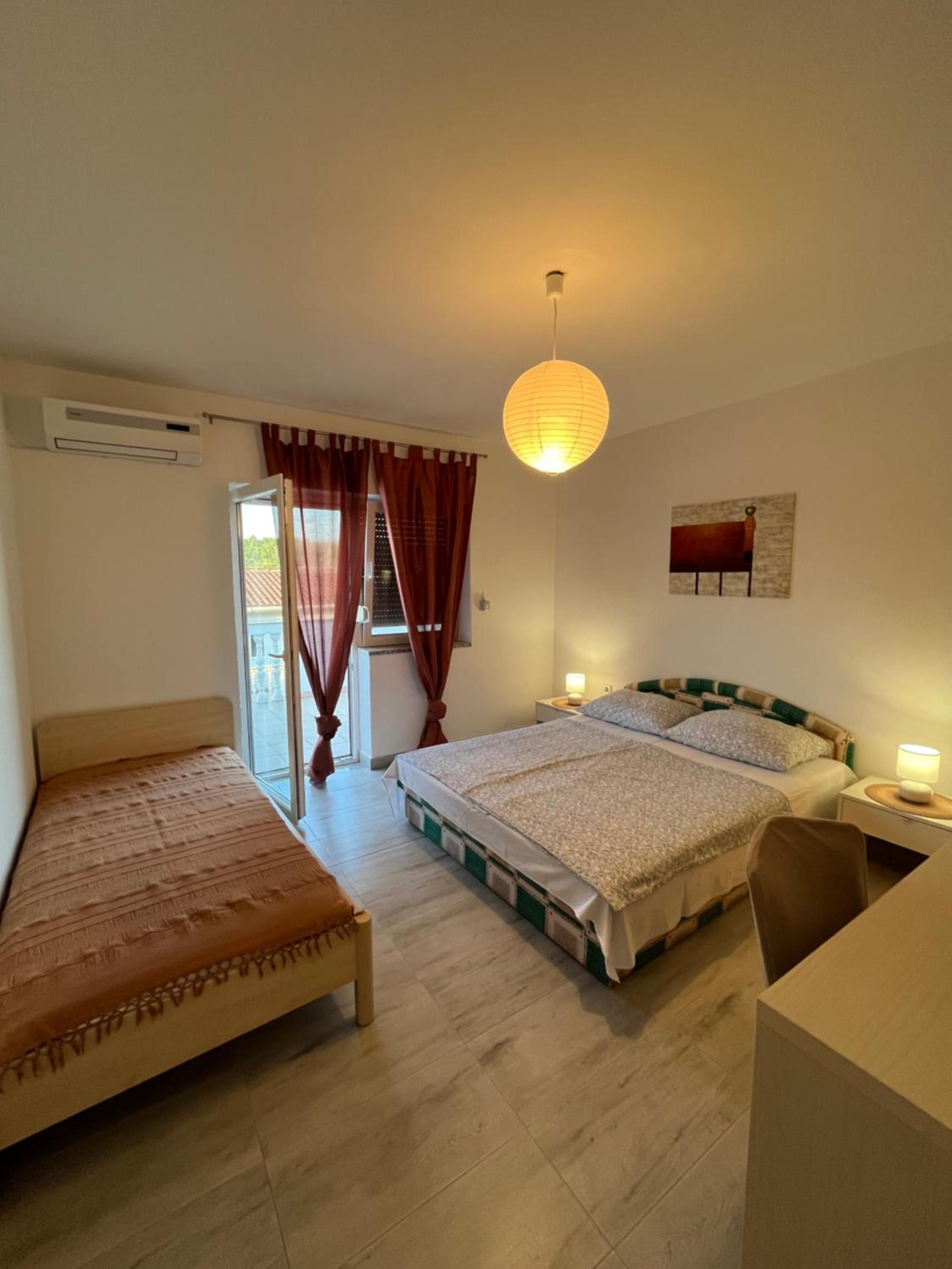 One-Bedroom Apartment with Terrace (3 Adults) - Photo 1