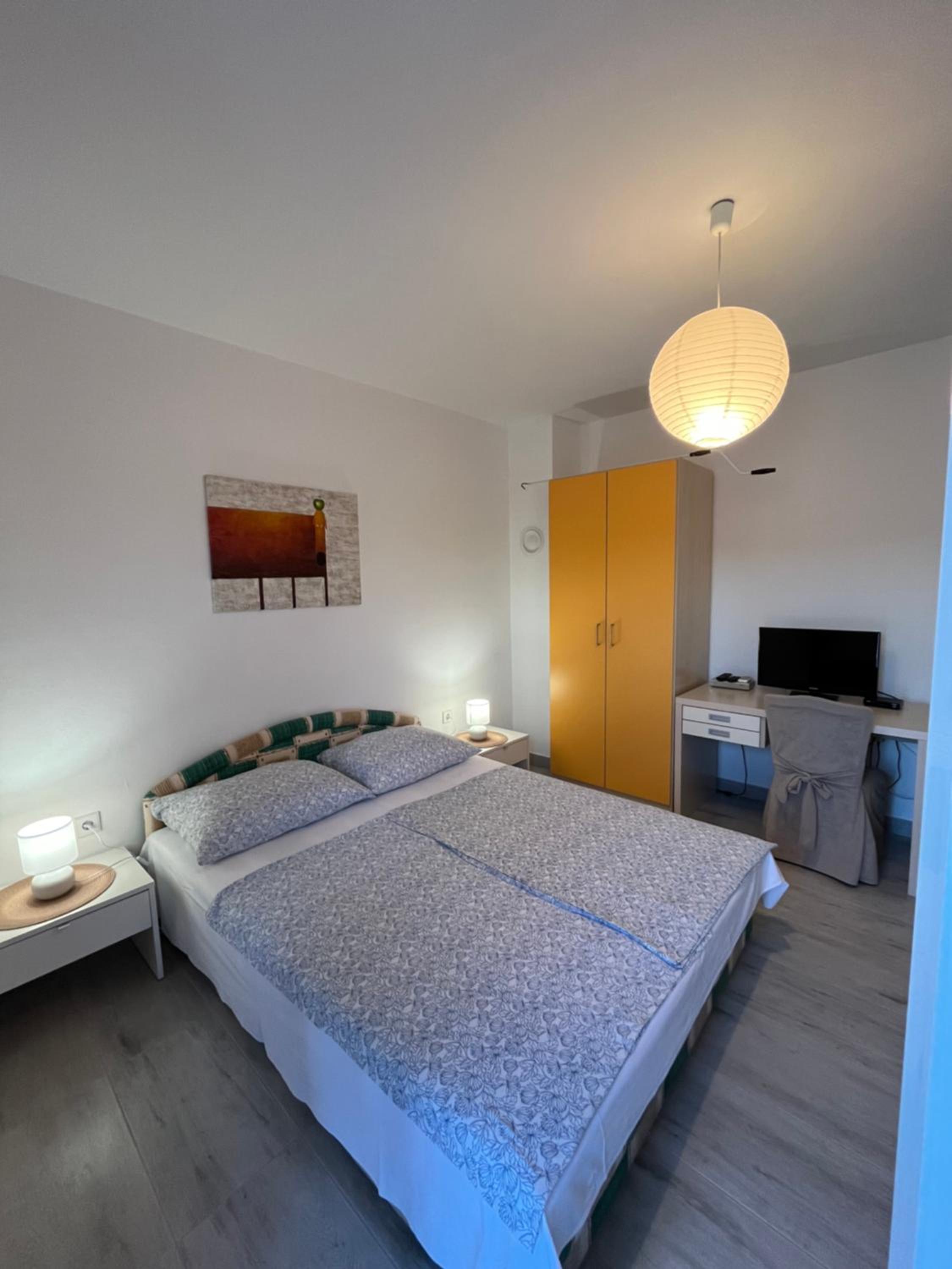 One-Bedroom Apartment with Terrace (3 Adults) - Photo 13