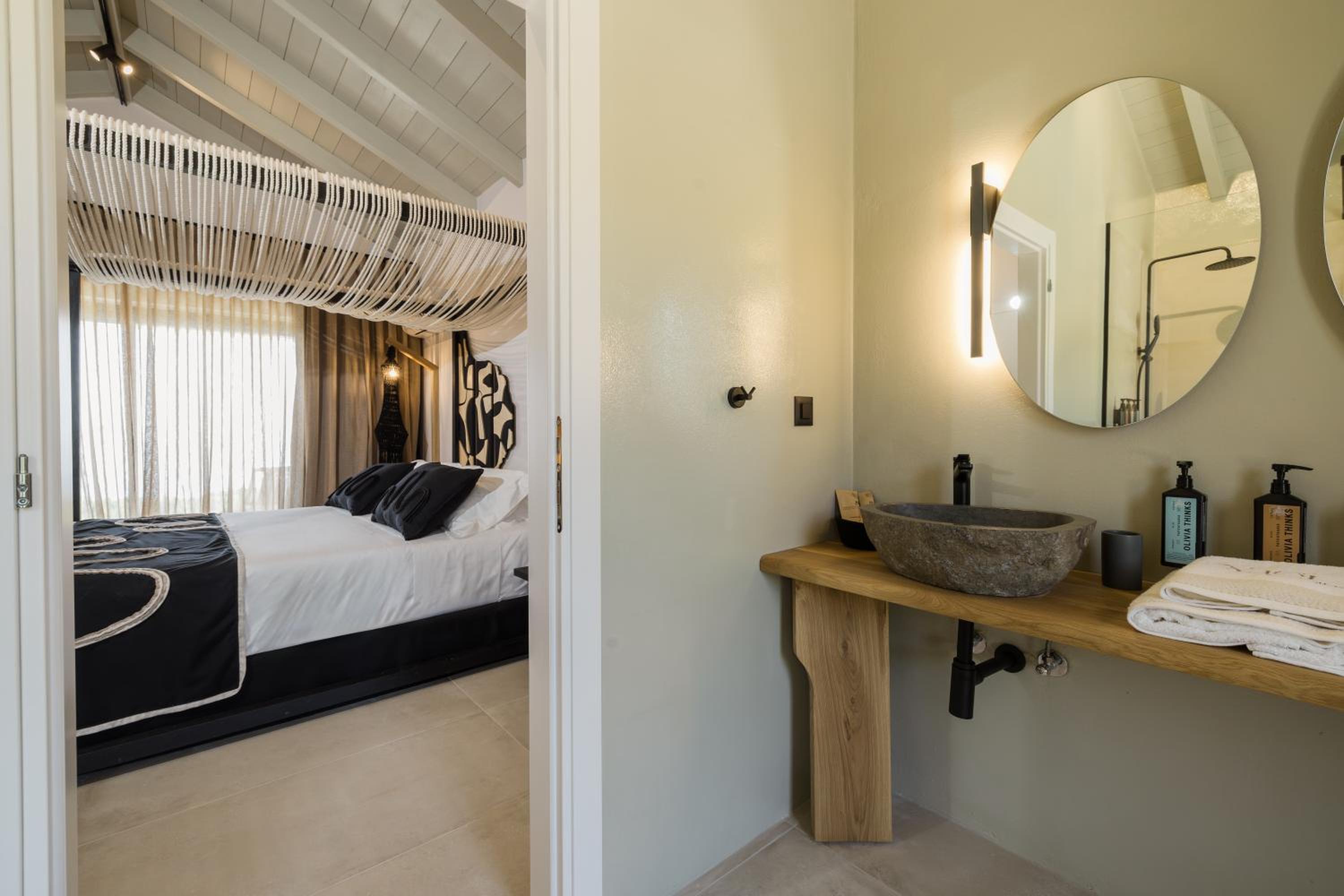 Two-Bedroom Villa photo 3