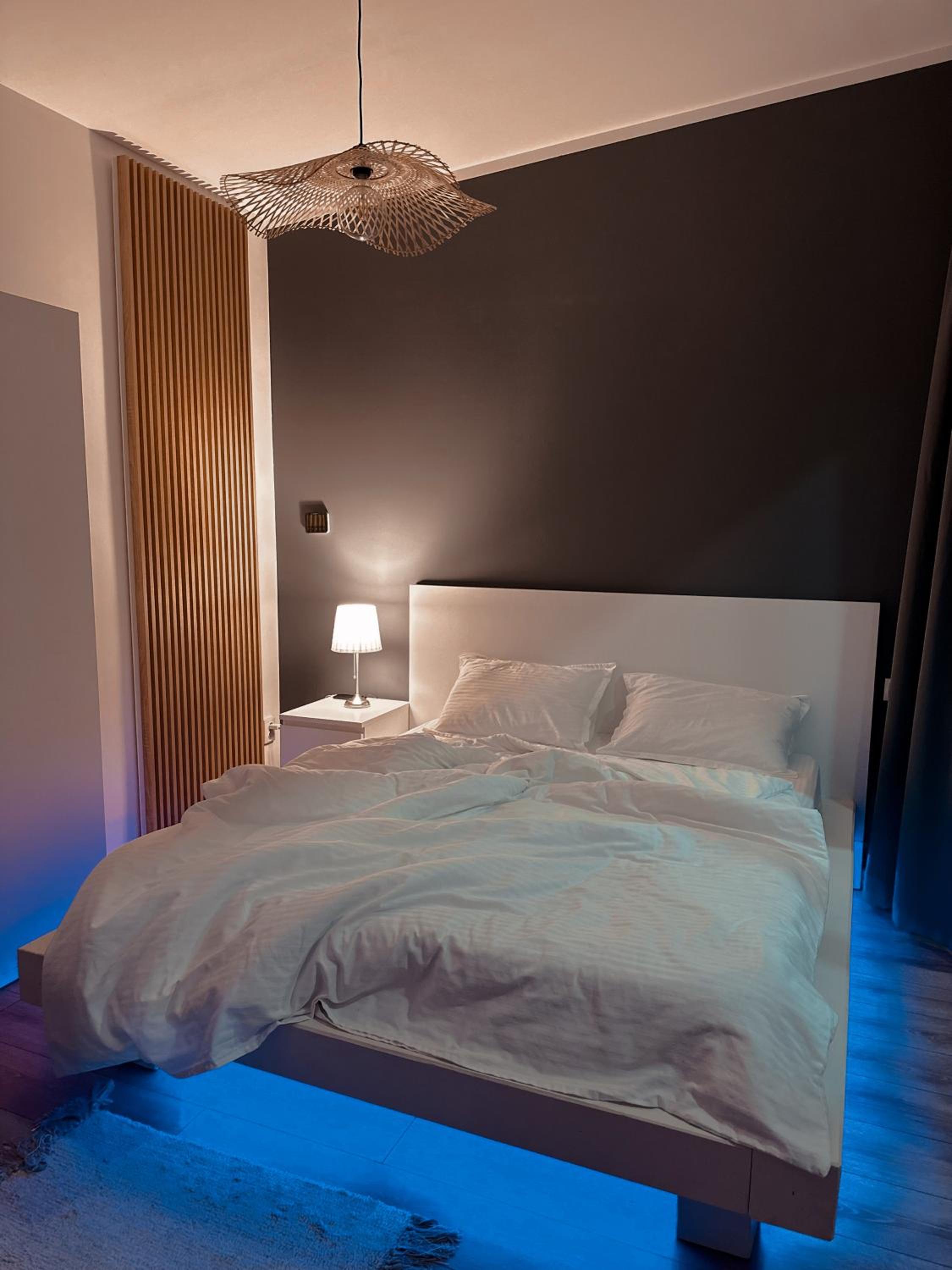 One-Bedroom House photo 1