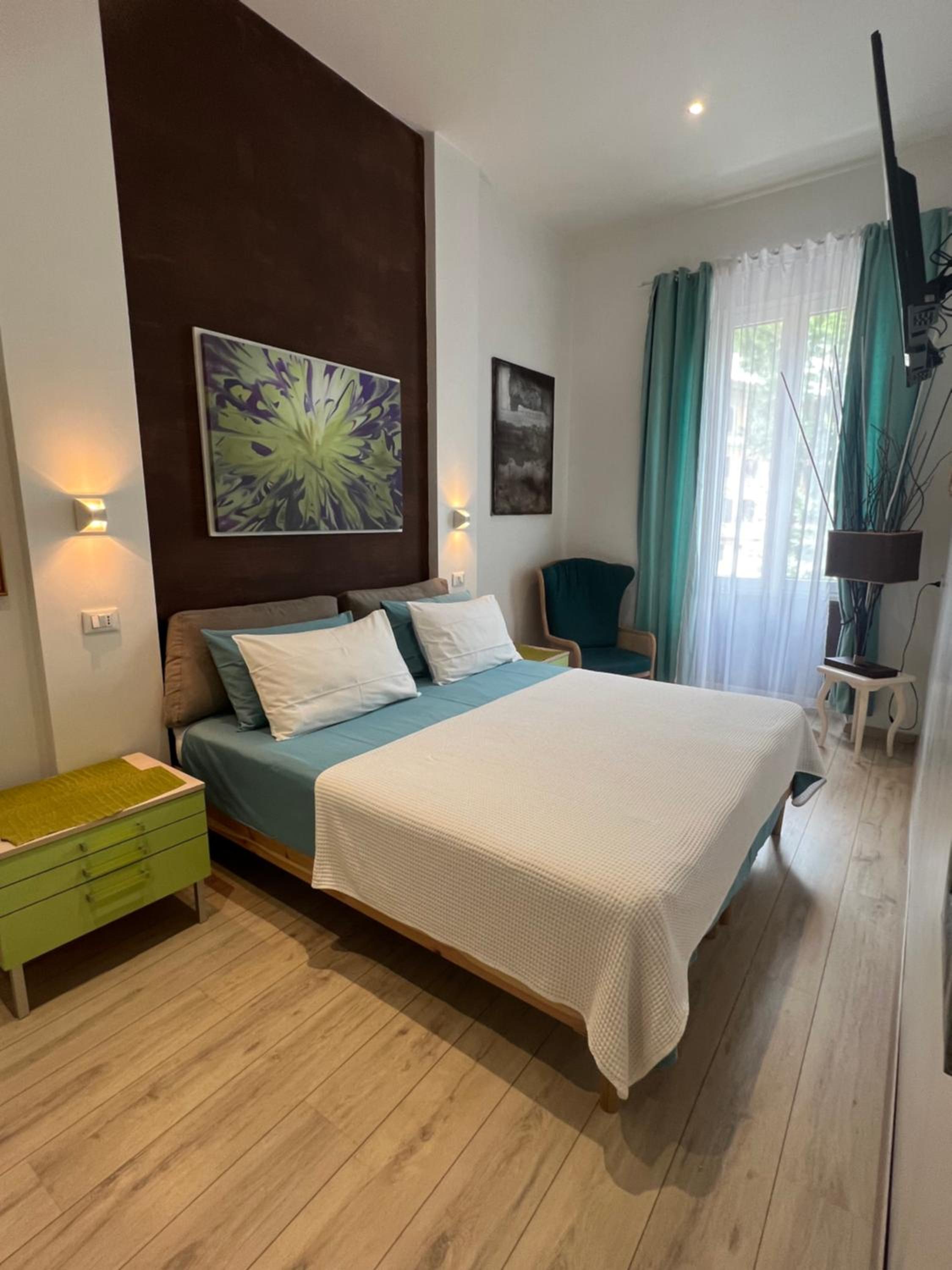 One-Bedroom Suite
