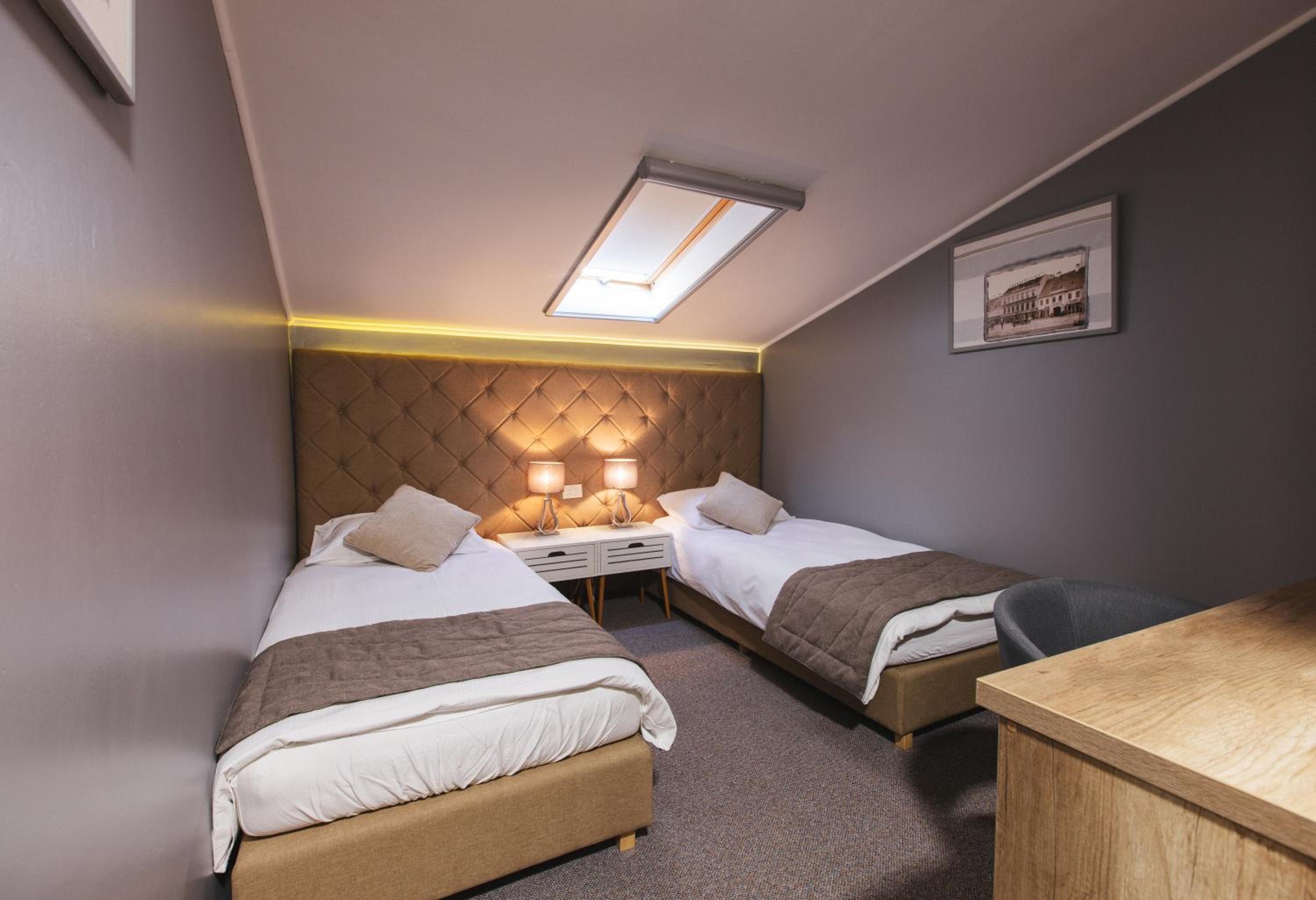 Twin Room with Private Bathroom